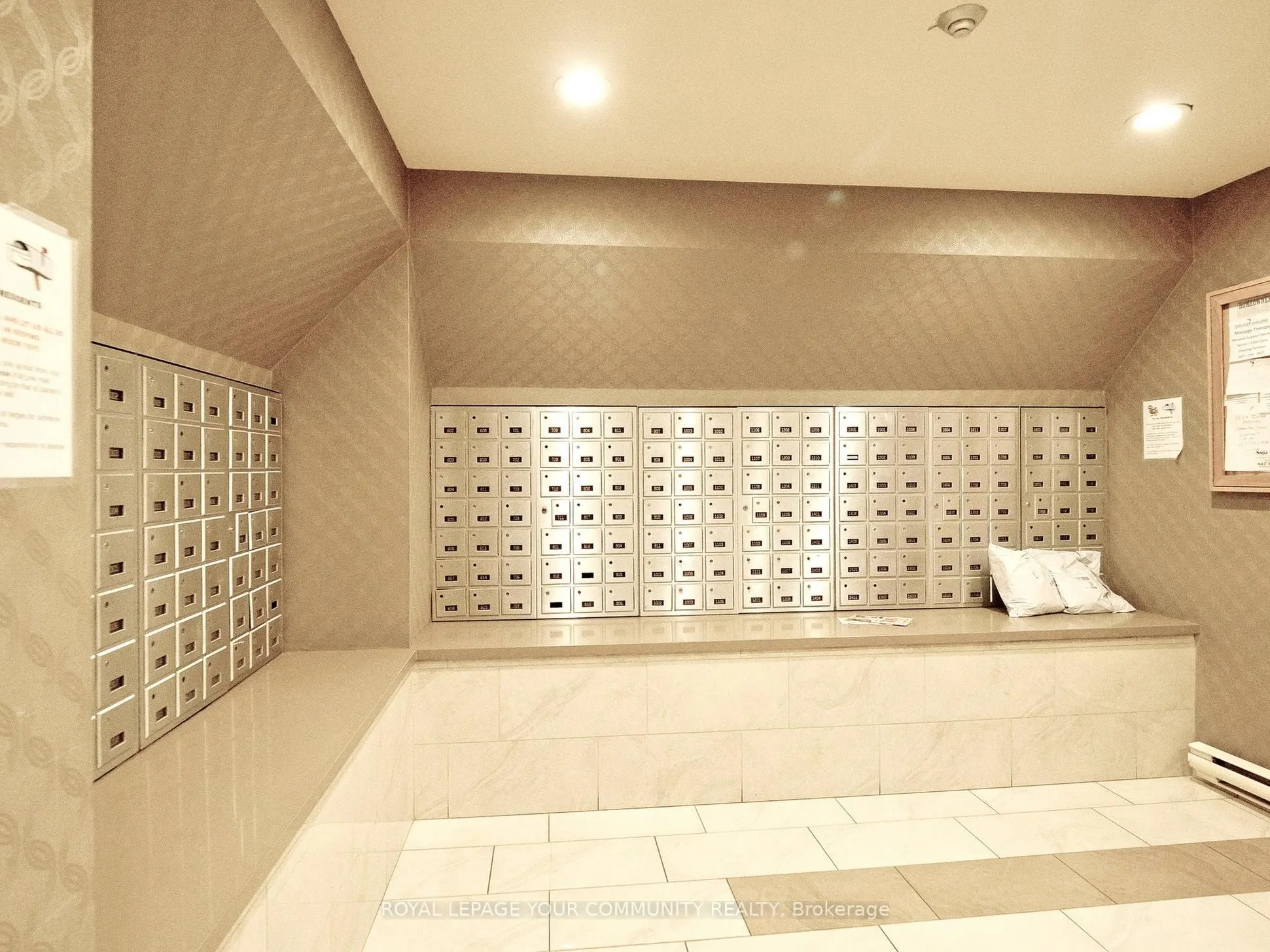 61 Markbrook Lane, #1611