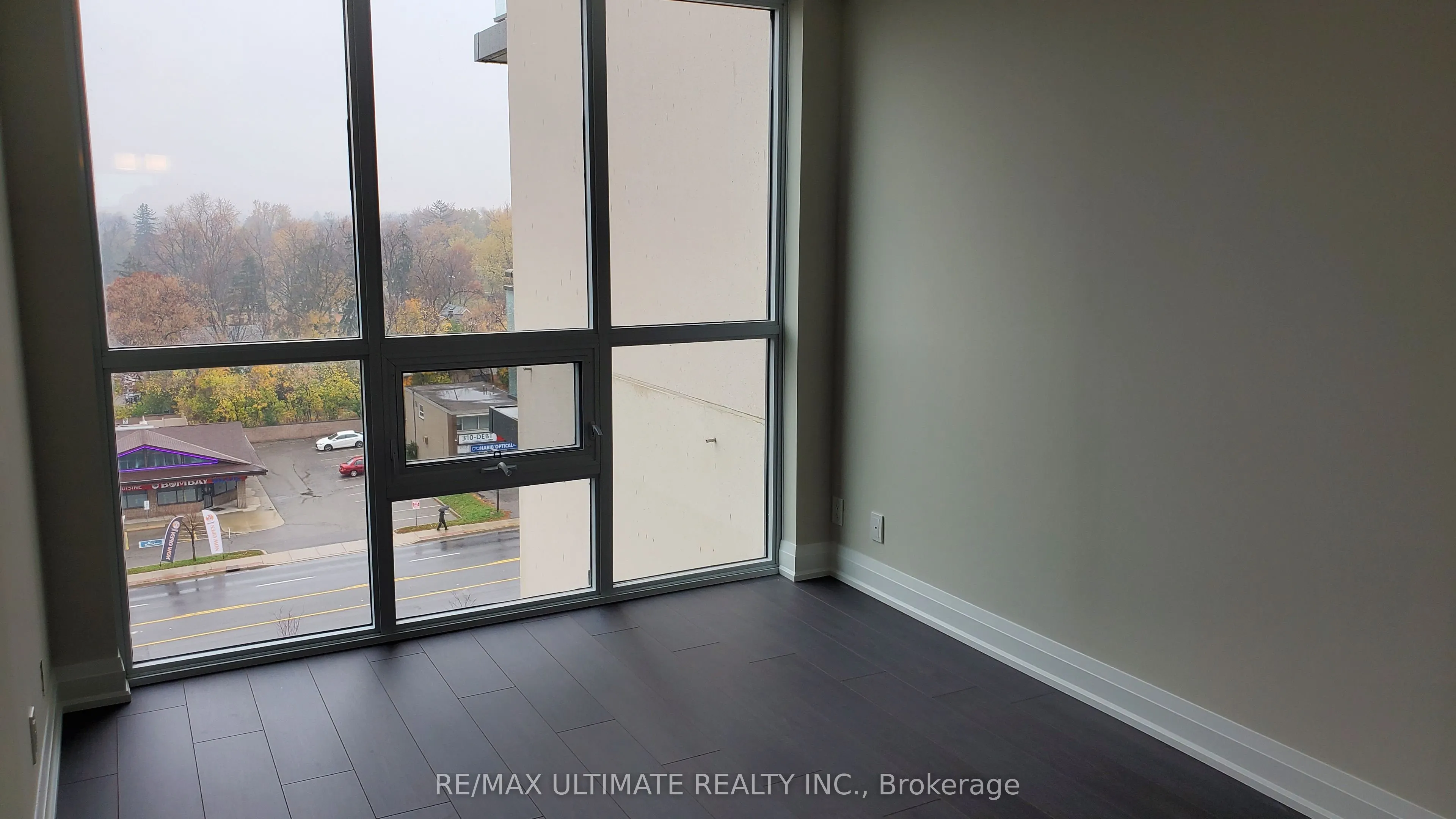 15 Lynch Street, #708