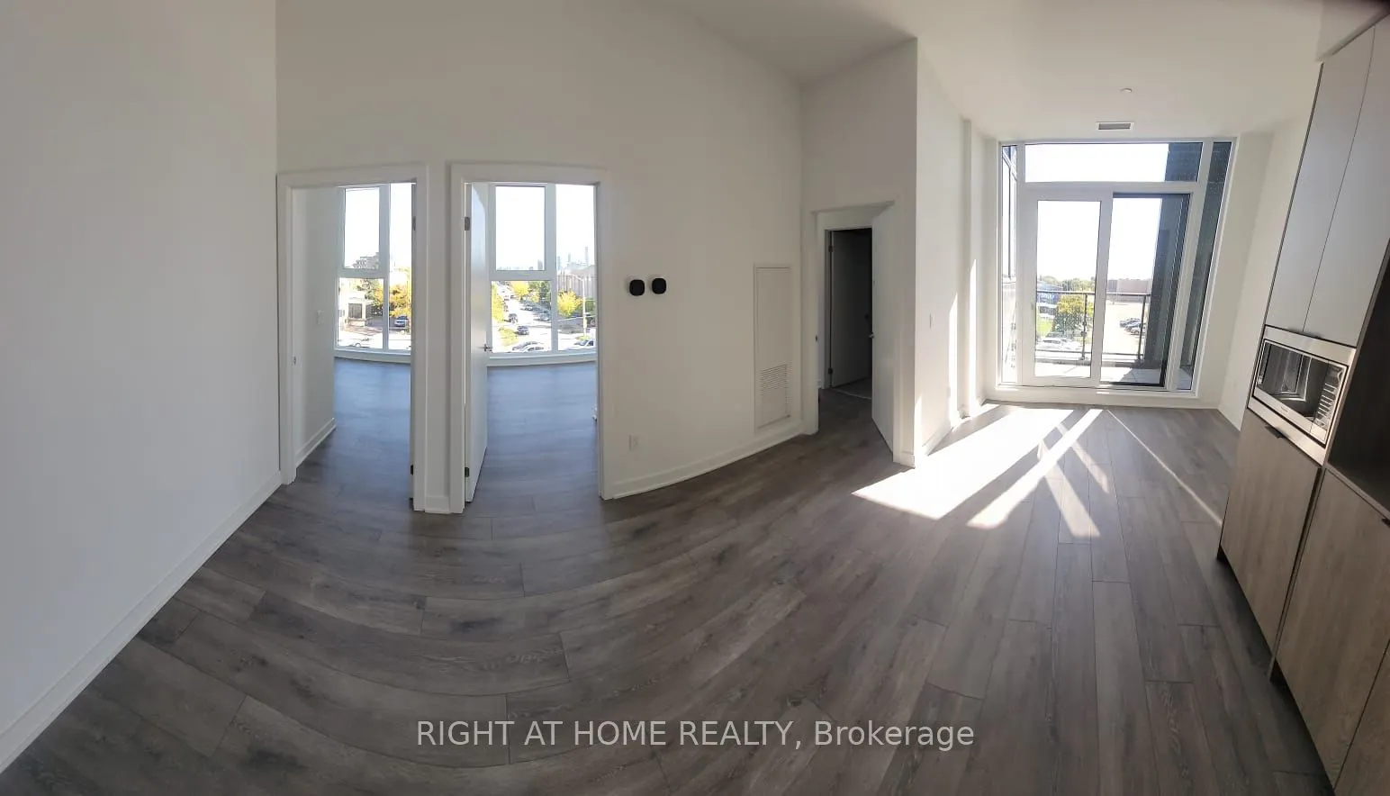 1007 The Queensway, #223