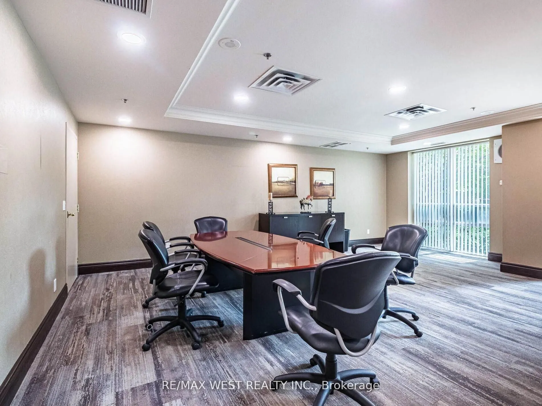 9 Michael Power Place, #101