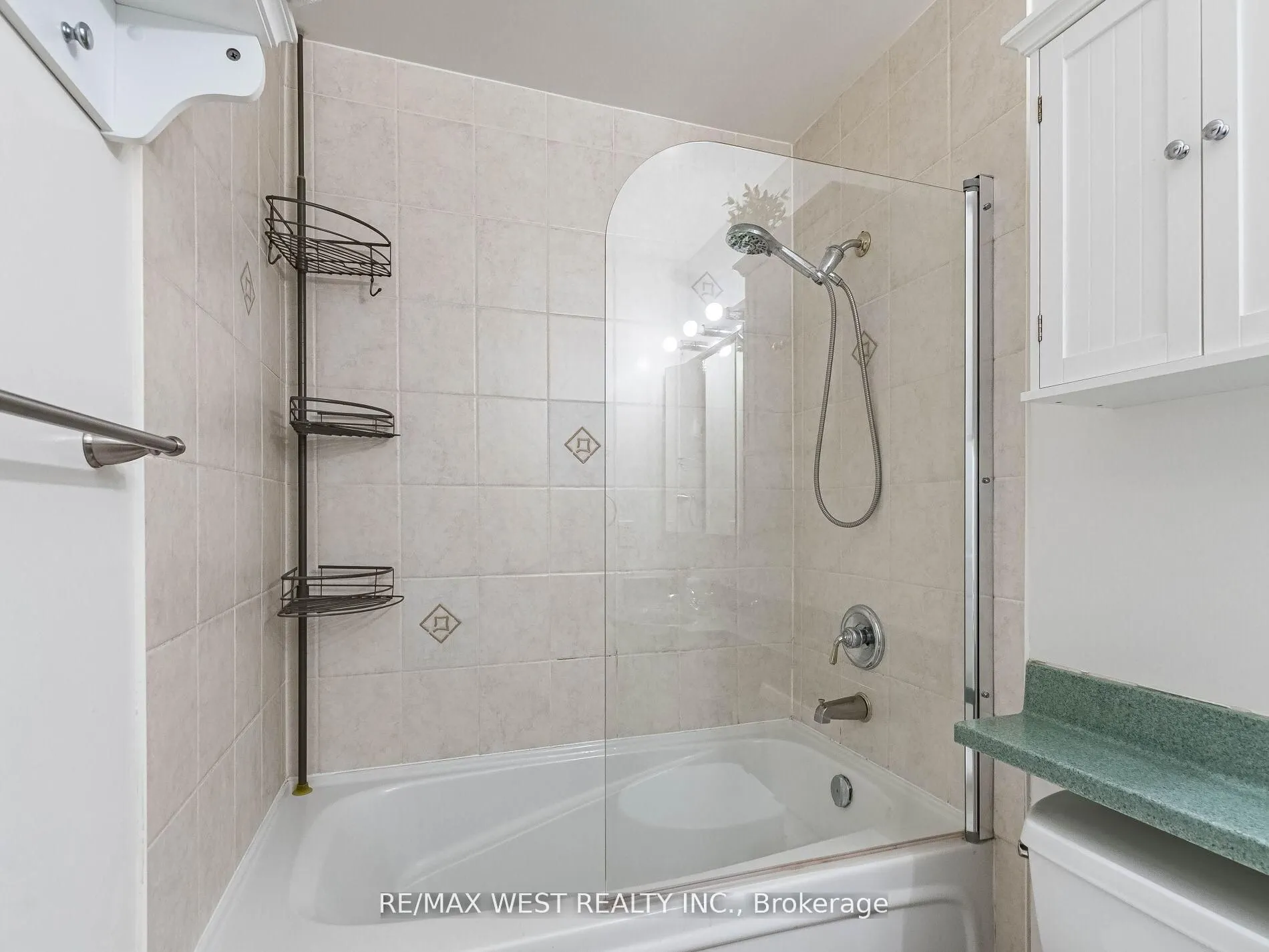 9 Michael Power Place, #101