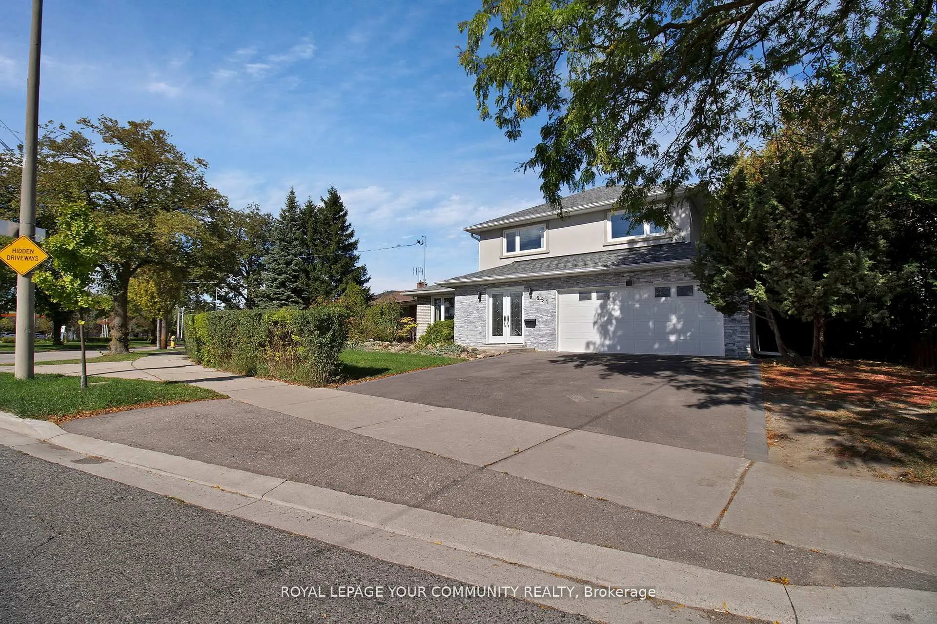 651 Burnhamthorpe Road