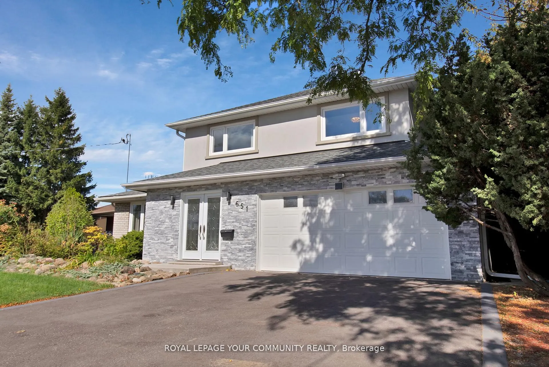 651 Burnhamthorpe Road