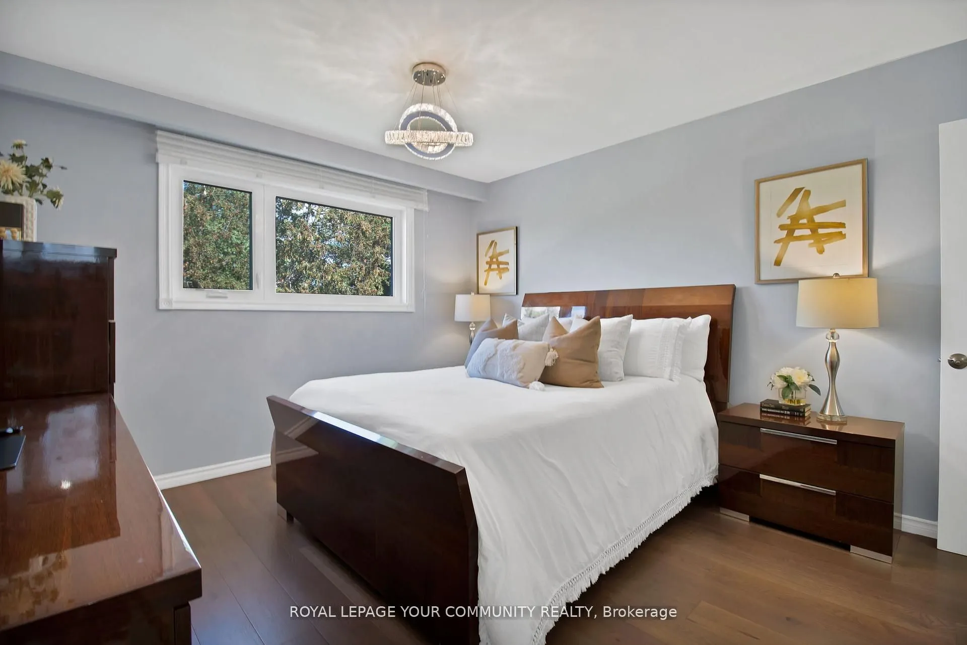 651 Burnhamthorpe Road