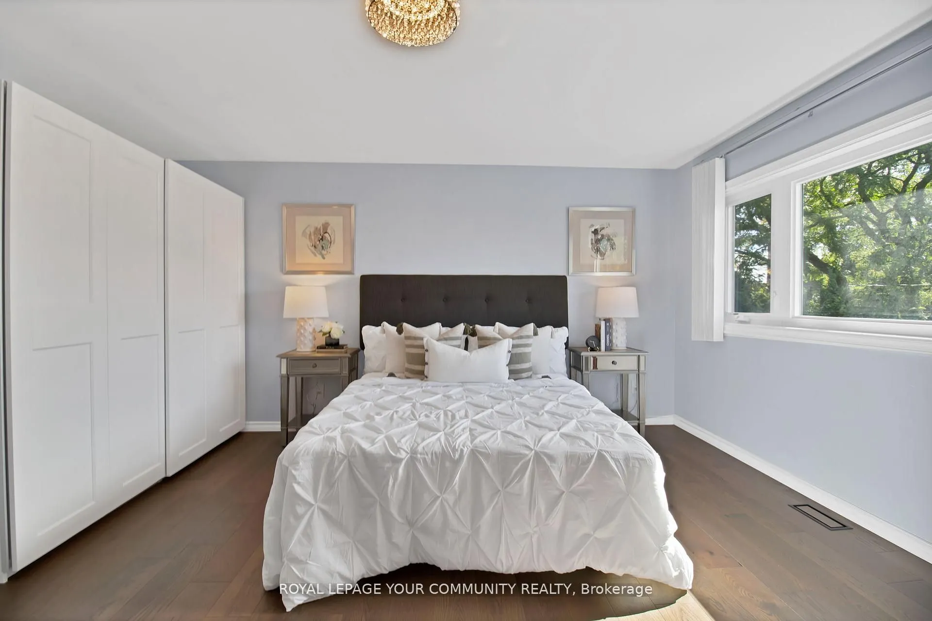 651 Burnhamthorpe Road