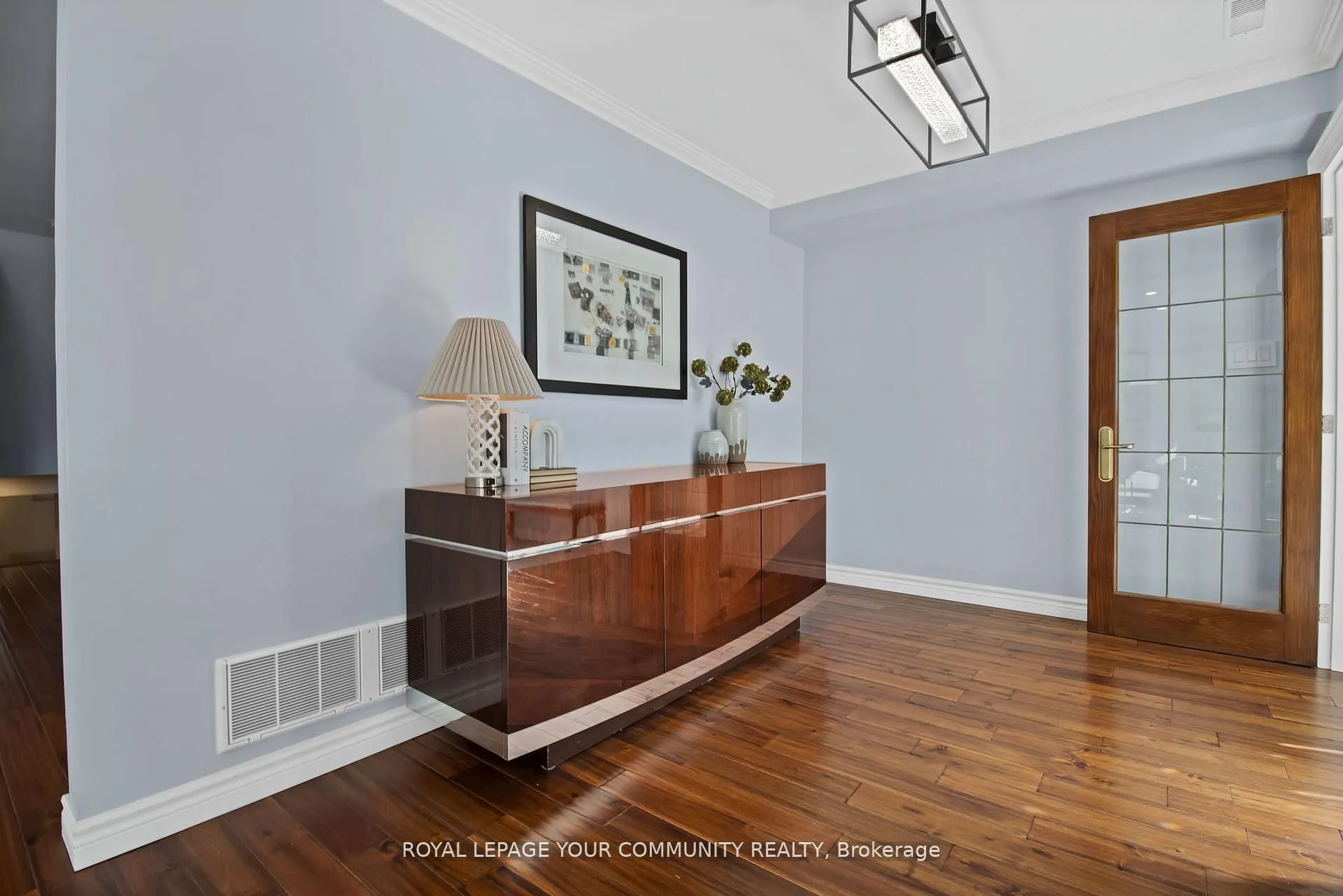 651 Burnhamthorpe Road