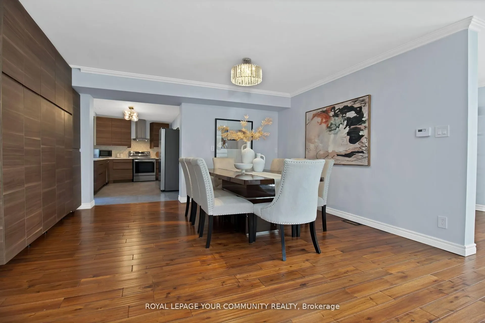 651 Burnhamthorpe Road