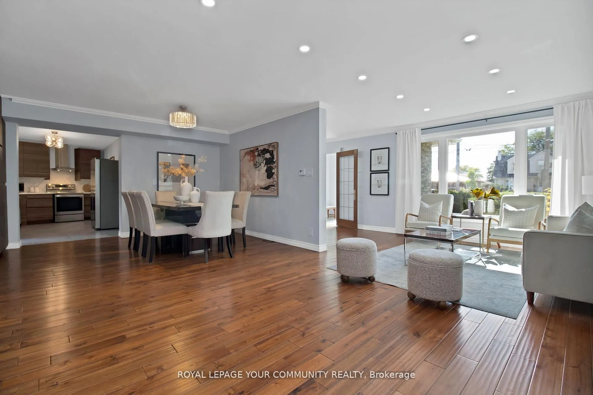 651 Burnhamthorpe Road