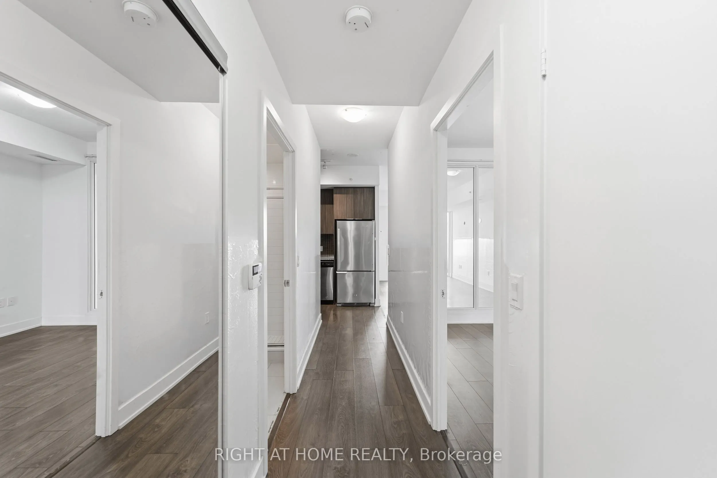 20 Shore Breeze Drive, #1208