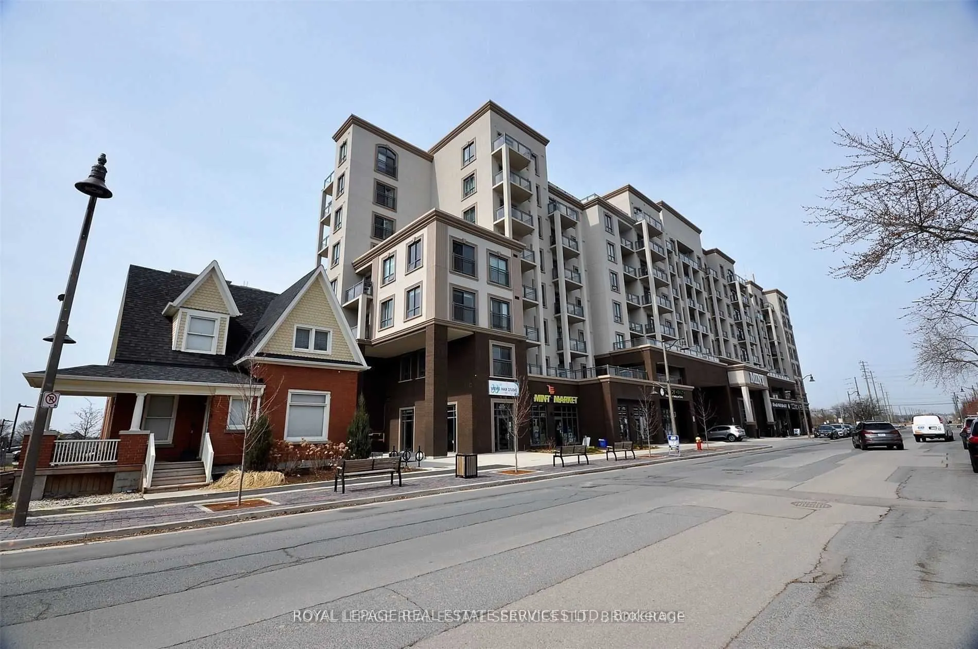 2486 Old Bronte Road, #413