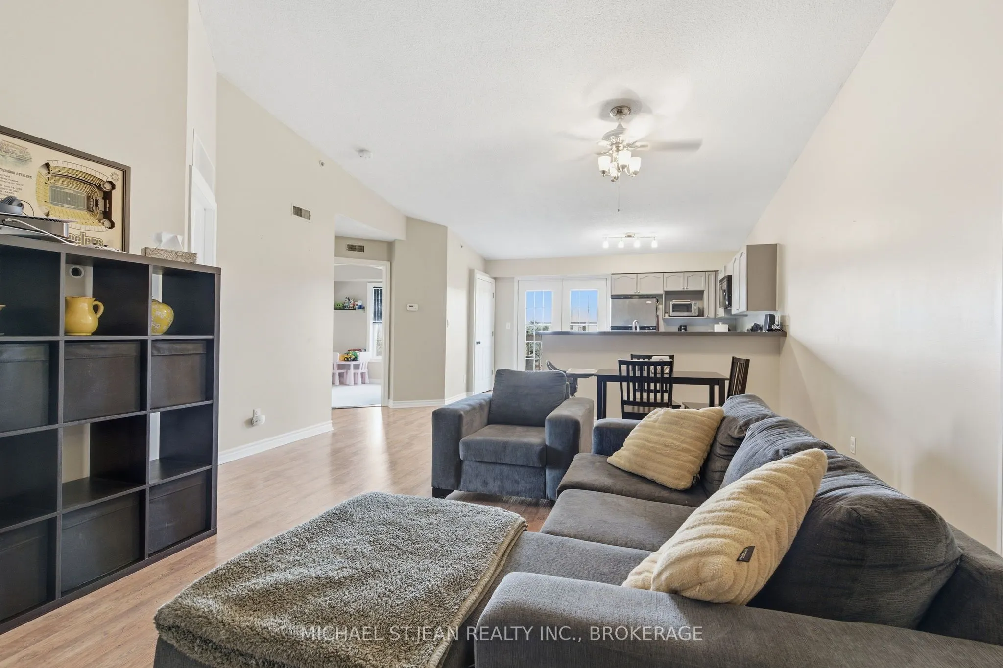 4003 Kilmer Drive, #402