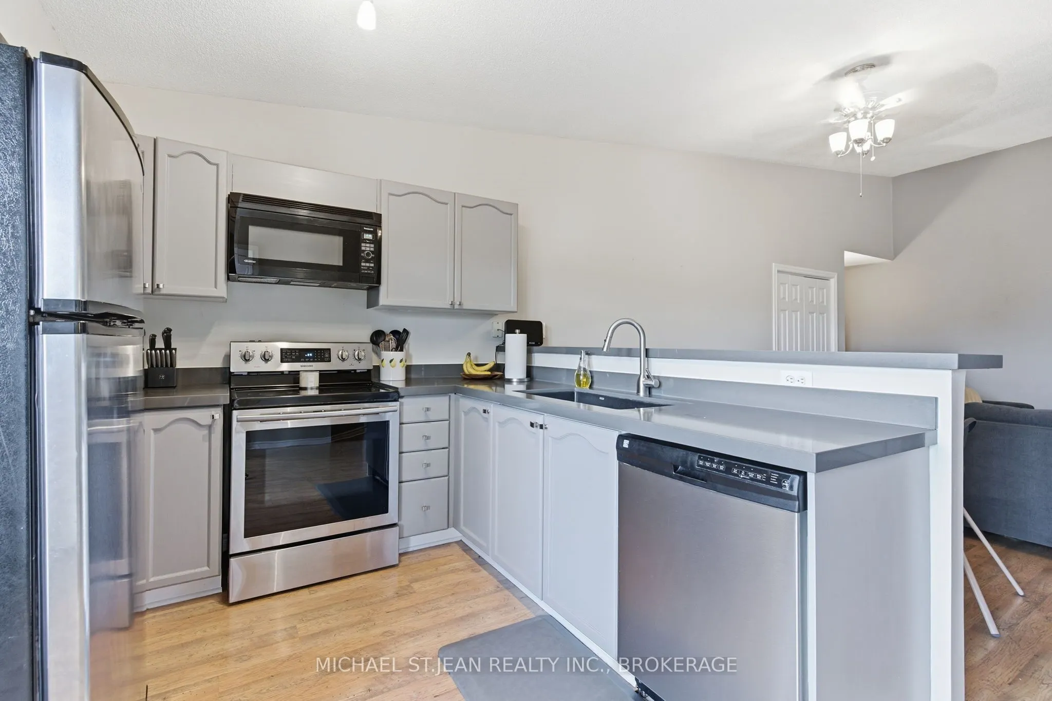 4003 Kilmer Drive, #402