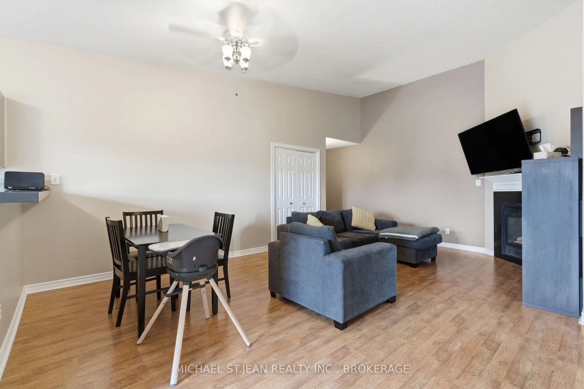 4003 Kilmer Drive, #402