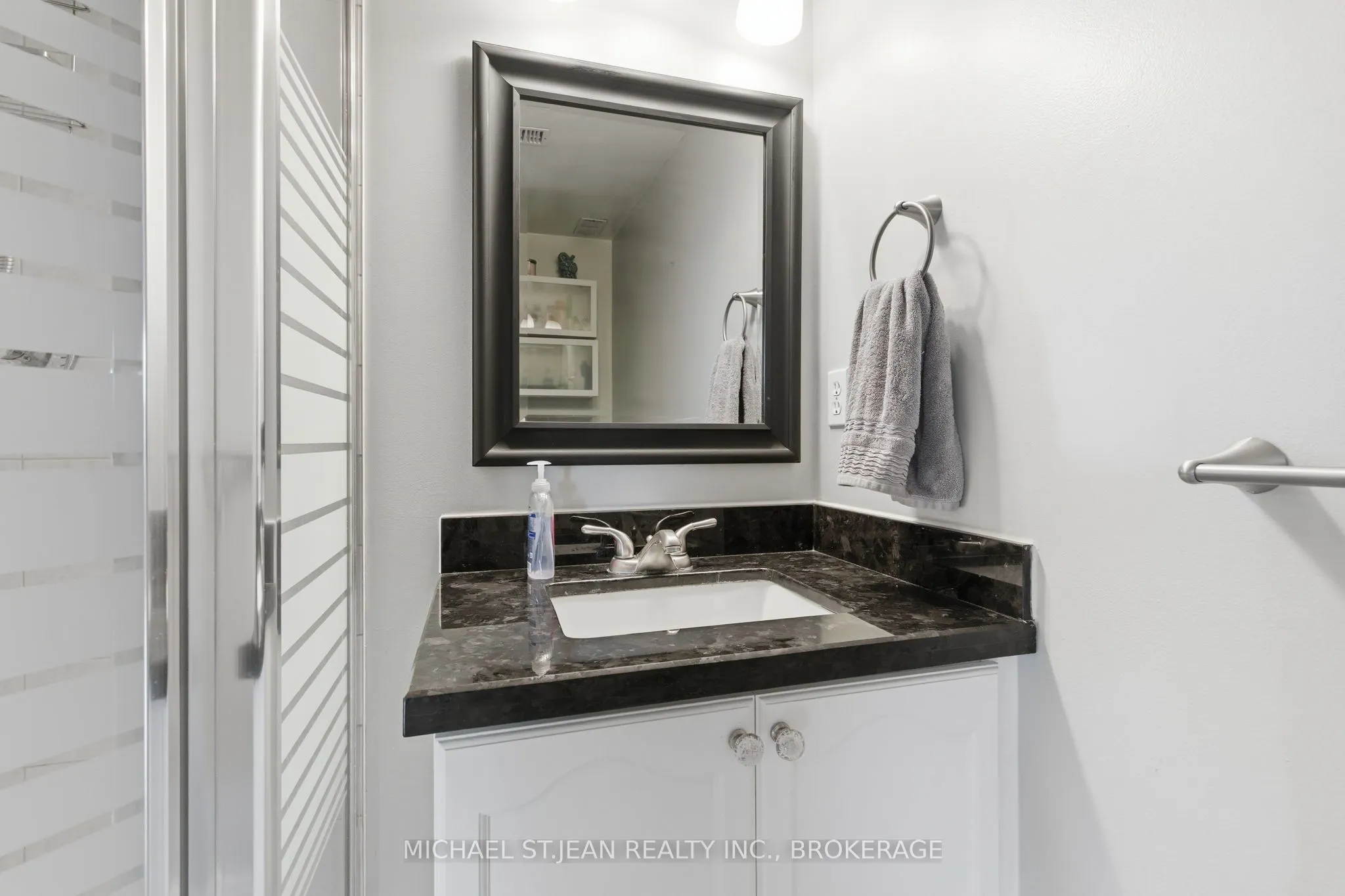 4003 Kilmer Drive, #402