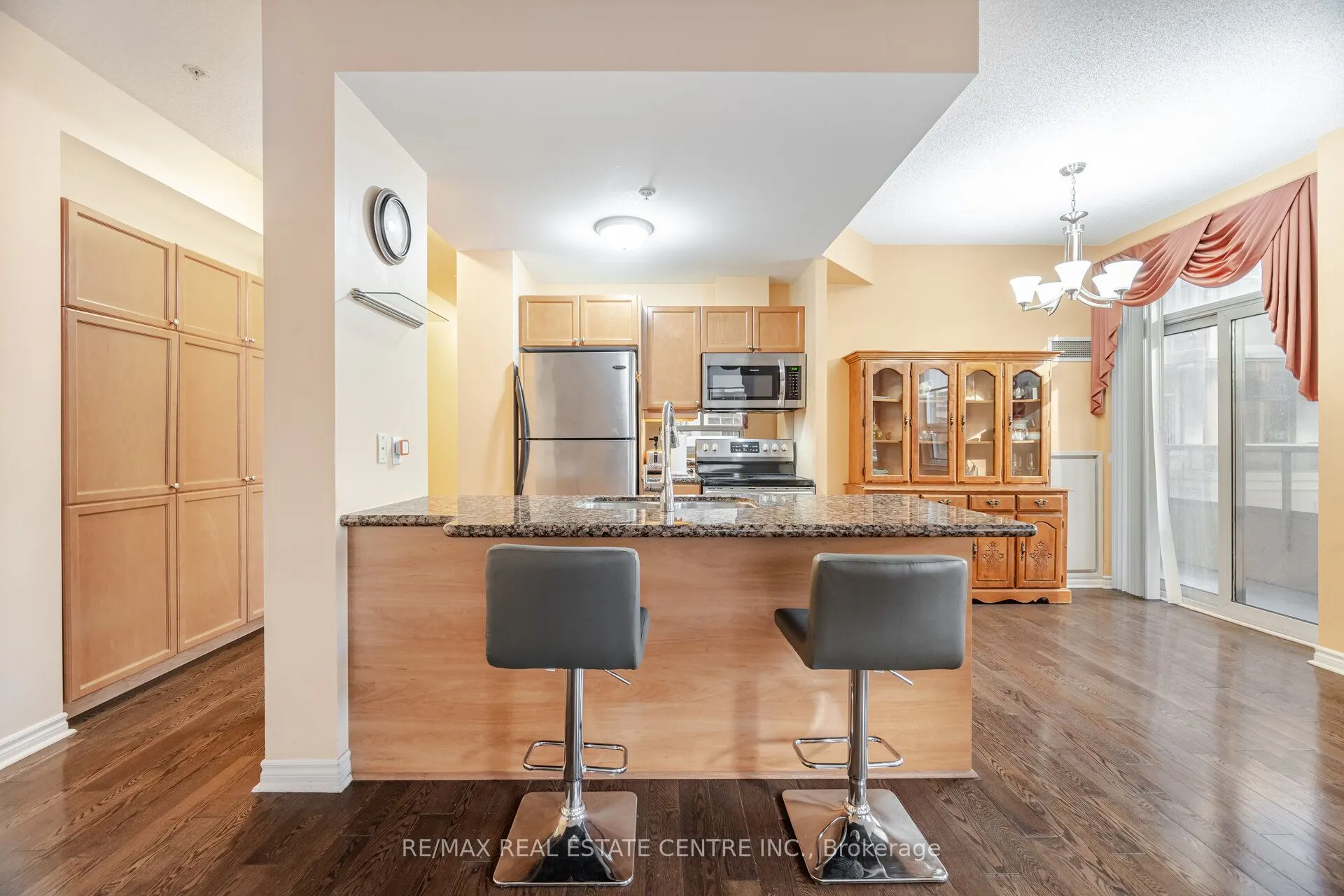 350 Princess Royal Drive, #209