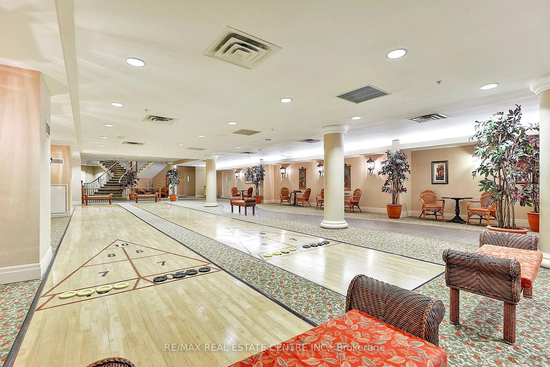 350 Princess Royal Drive, #209