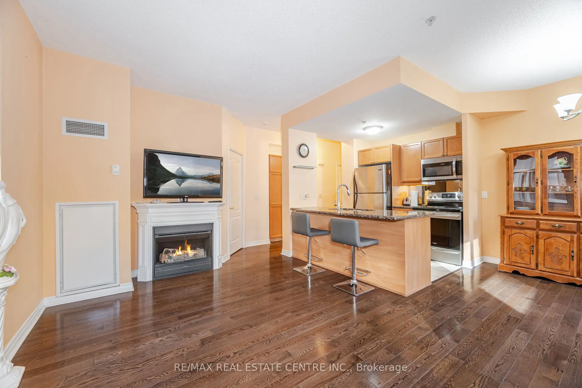 350 Princess Royal Drive, #209