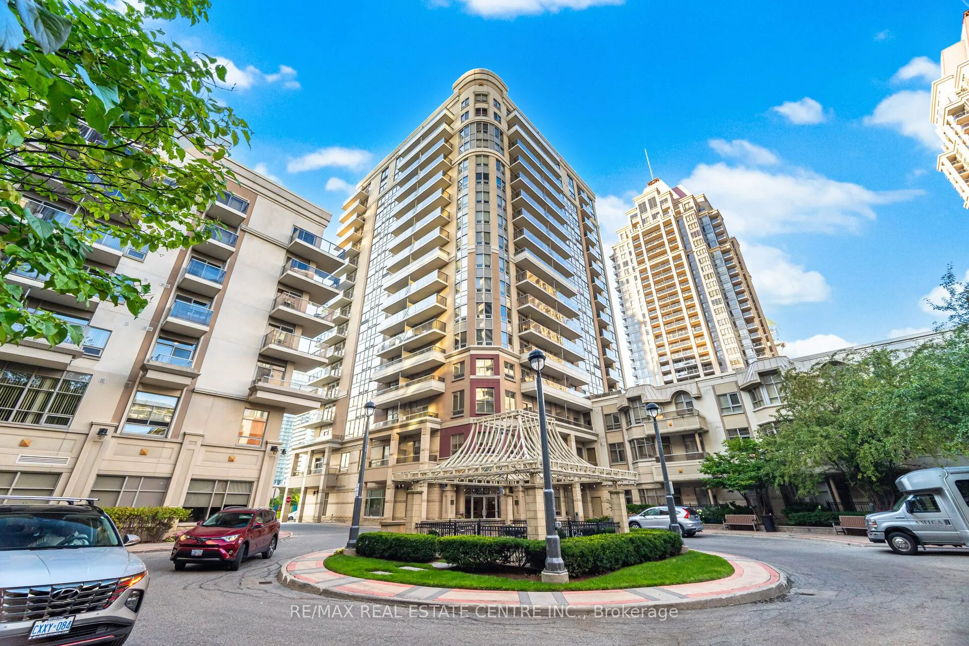 350 Princess Royal Drive, #209