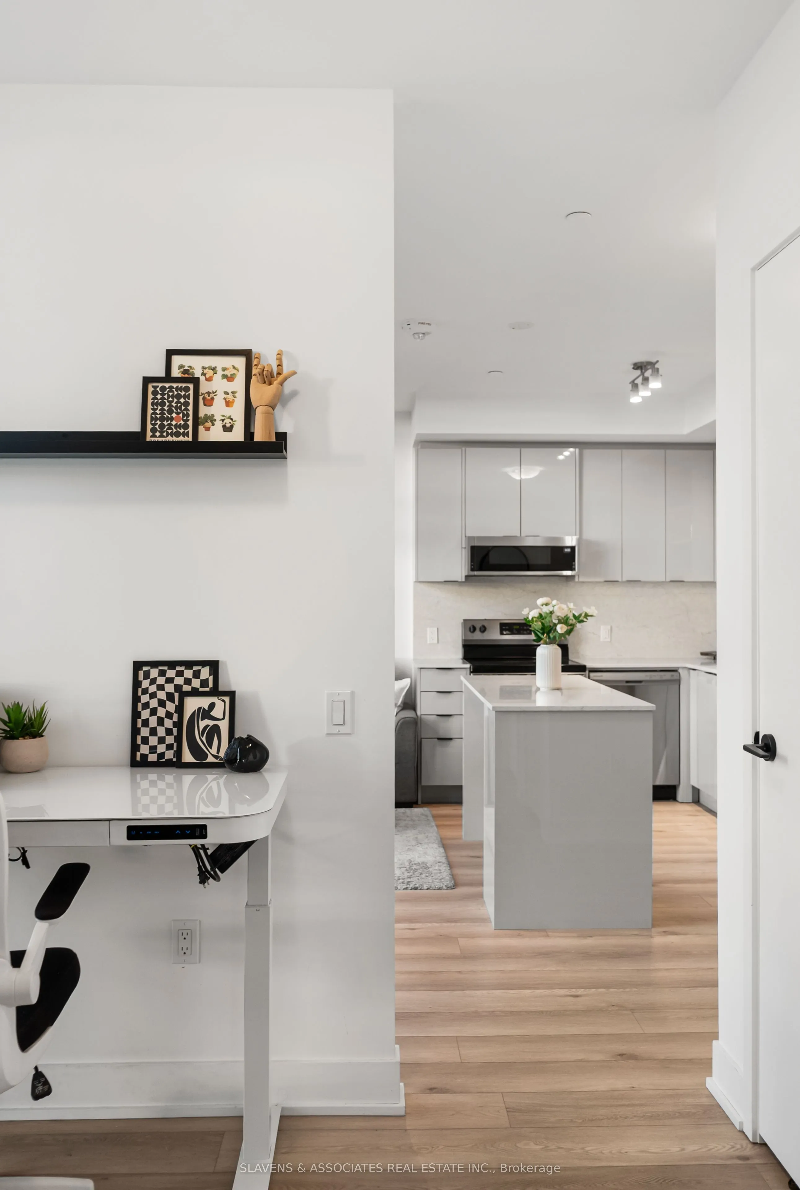 60 George Butchart Drive, #720