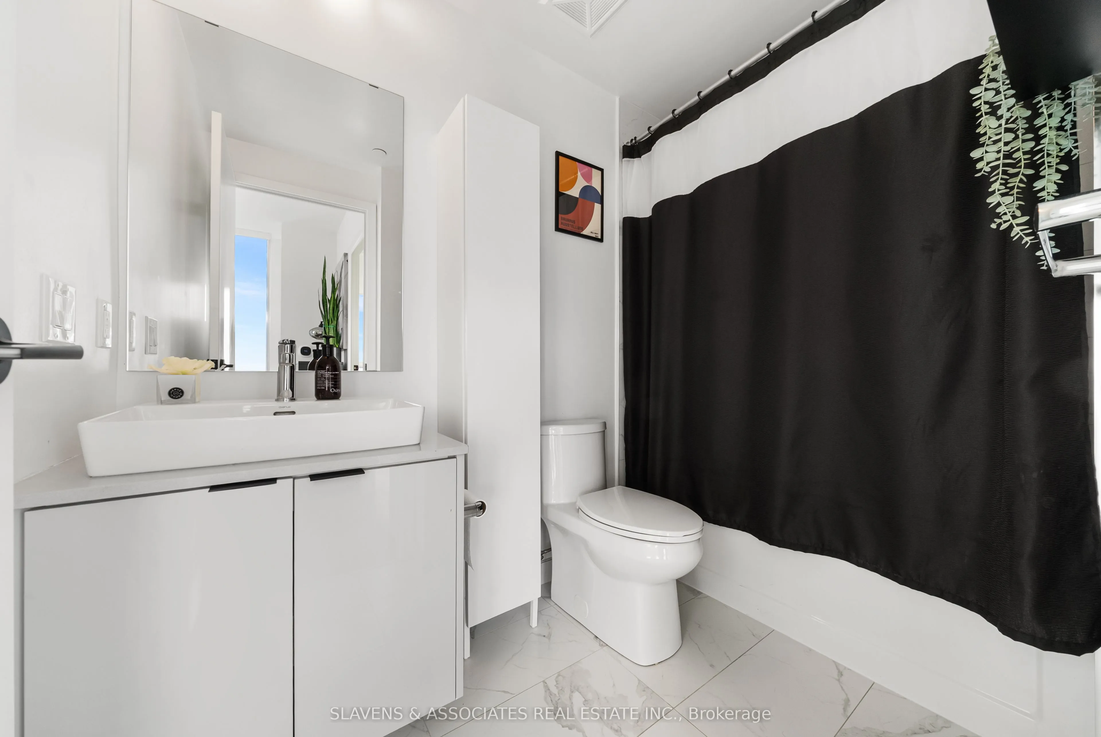 60 George Butchart Drive, #720