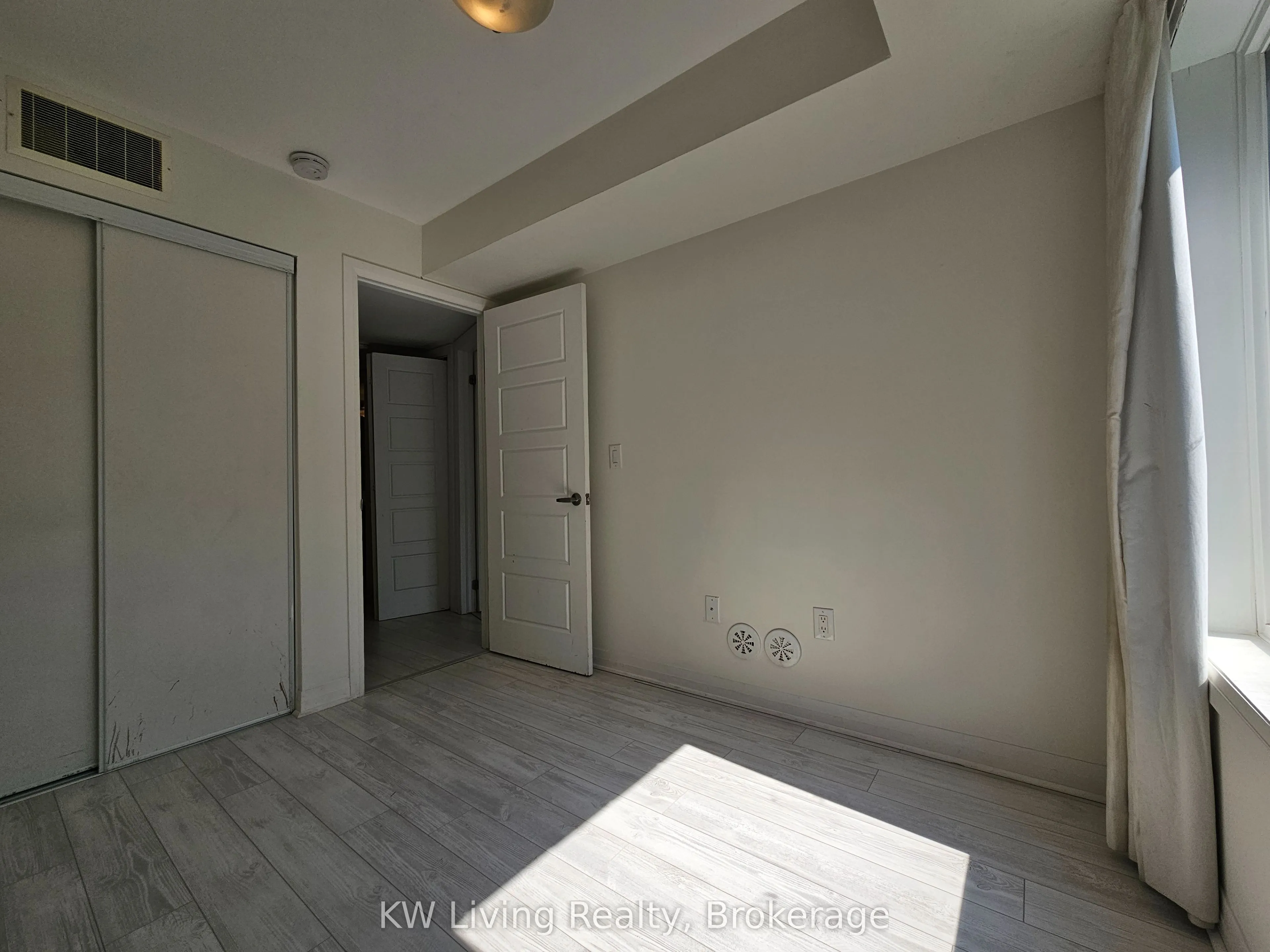 142 William Duncan Road, #14