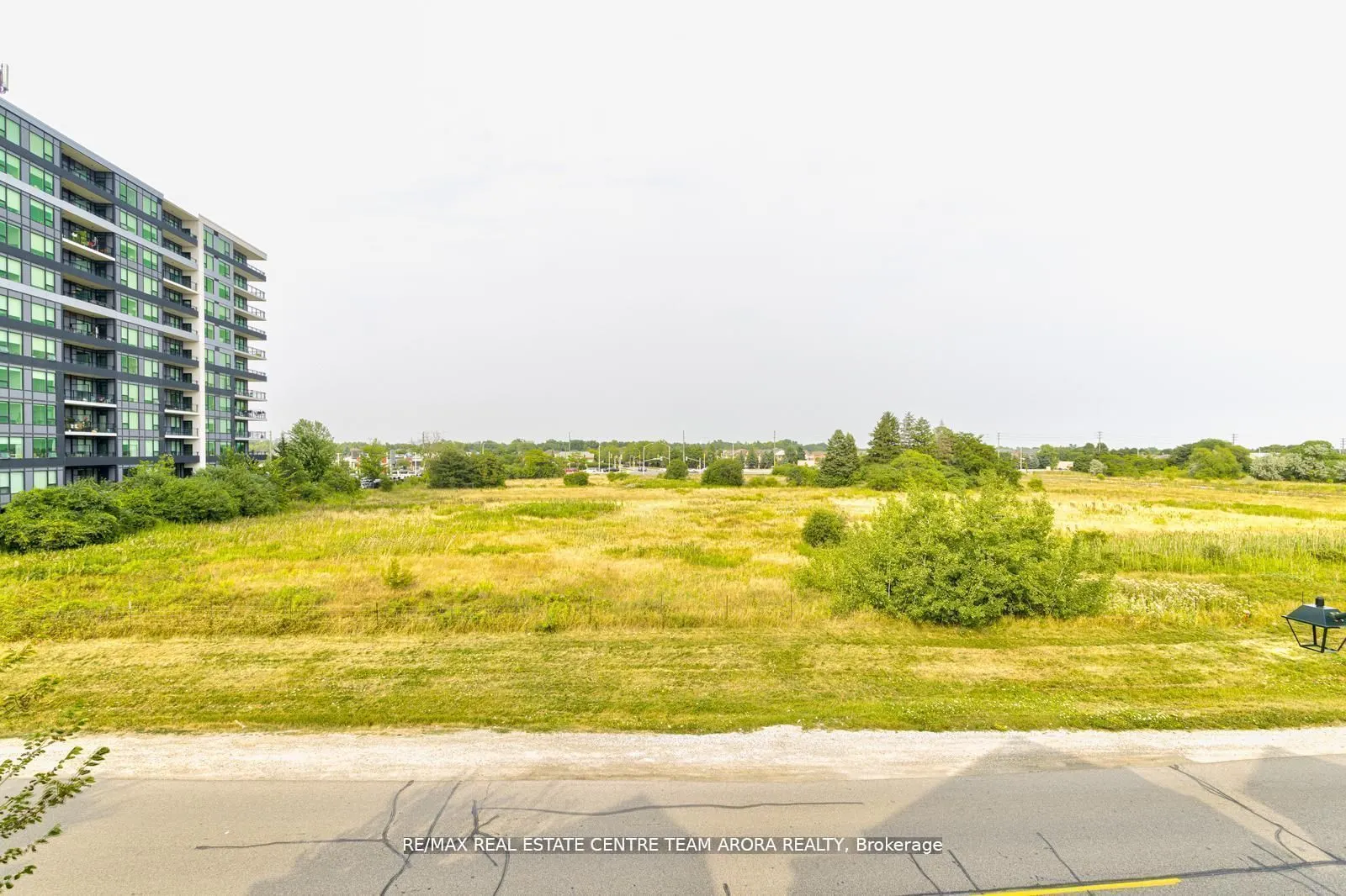 2326 Taunton Road, #303