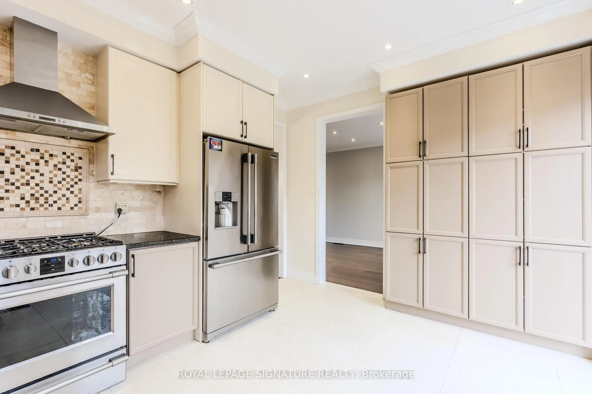 5865 Whitehorn Avenue