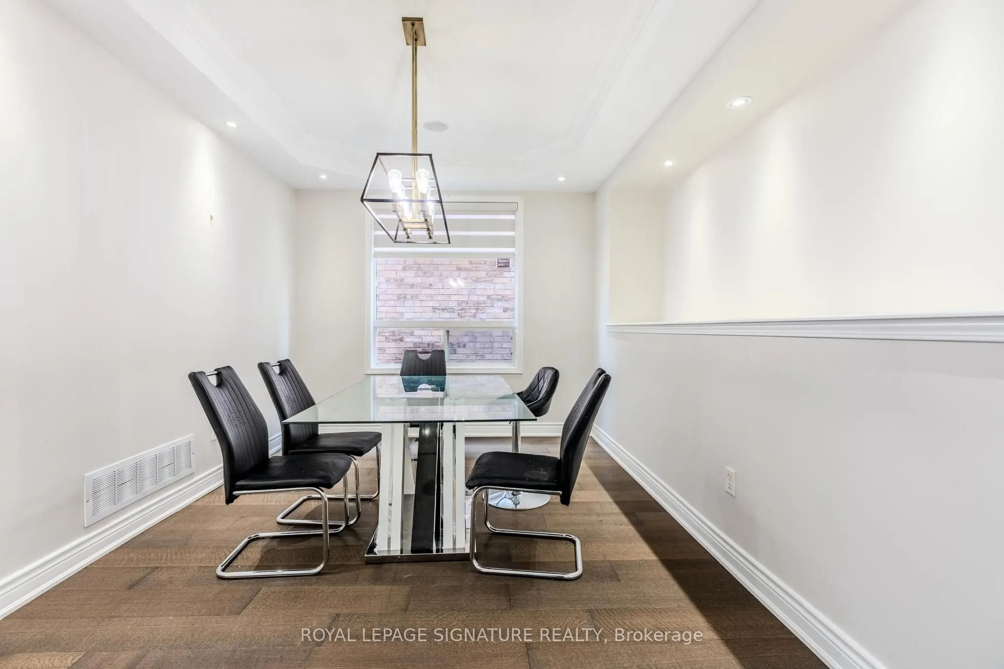 5865 Whitehorn Avenue