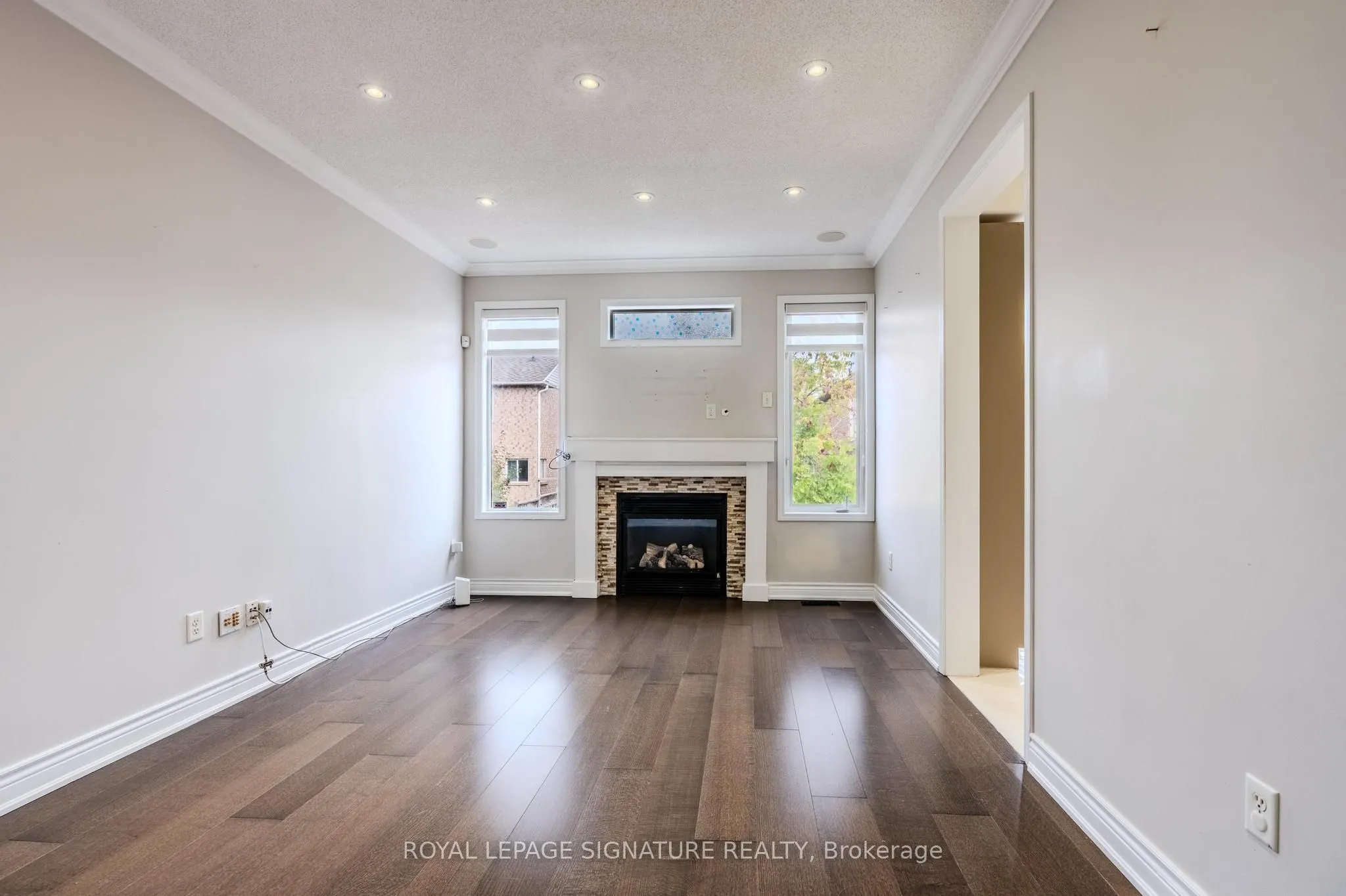 5865 Whitehorn Avenue