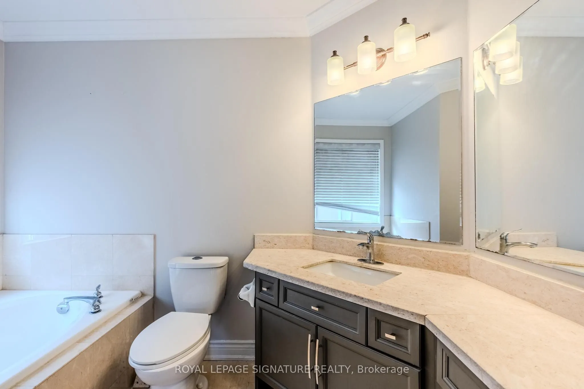 5865 Whitehorn Avenue