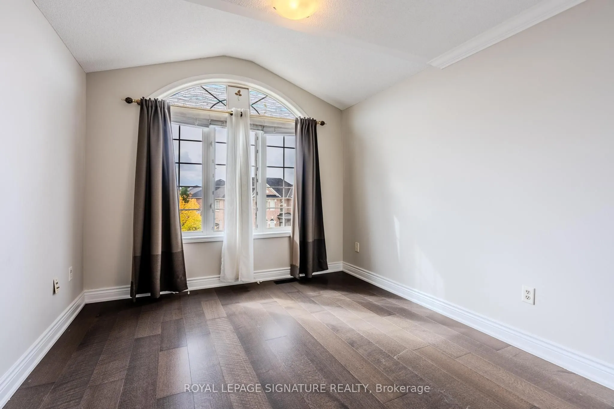 5865 Whitehorn Avenue