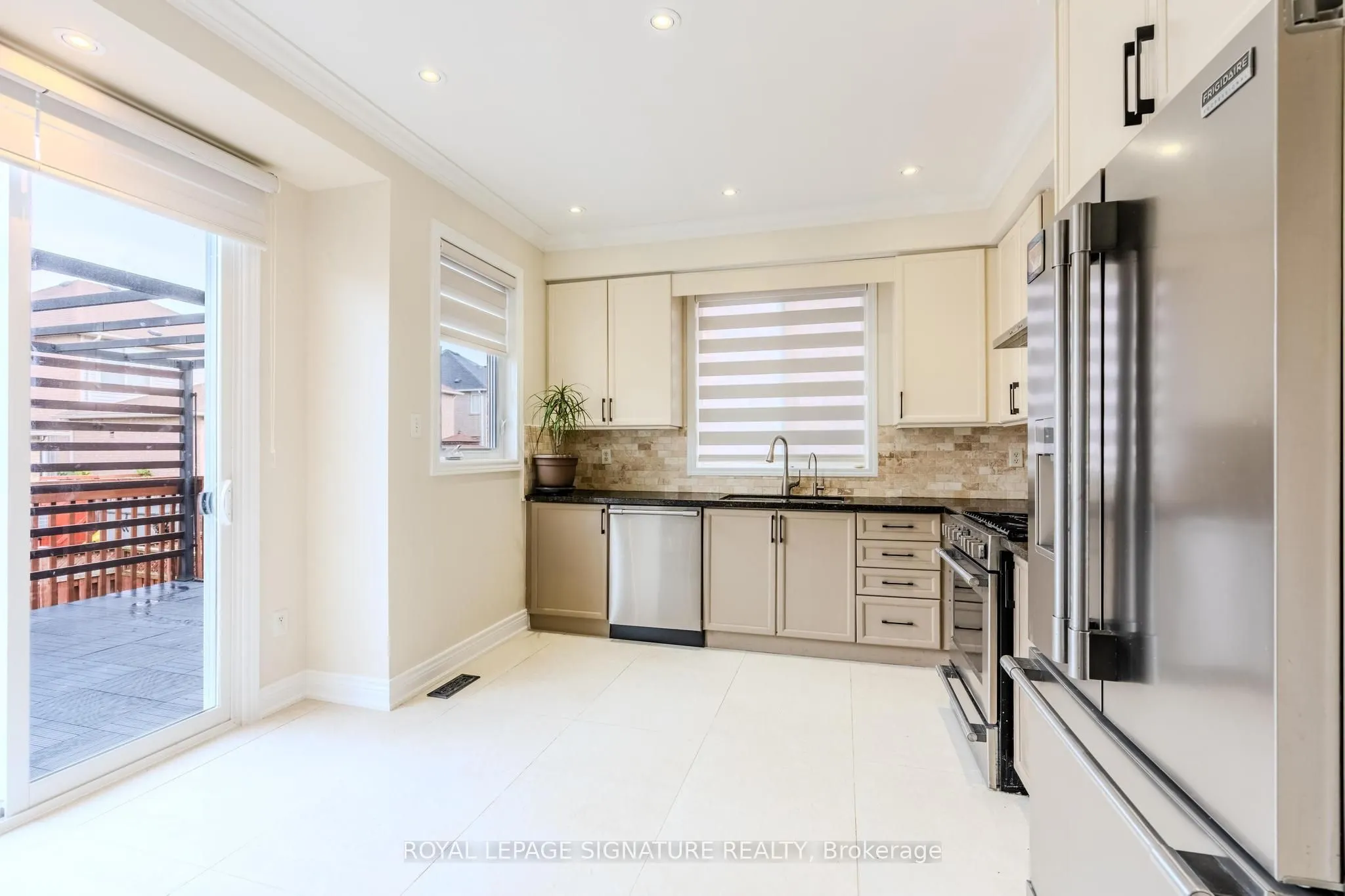 5865 Whitehorn Avenue