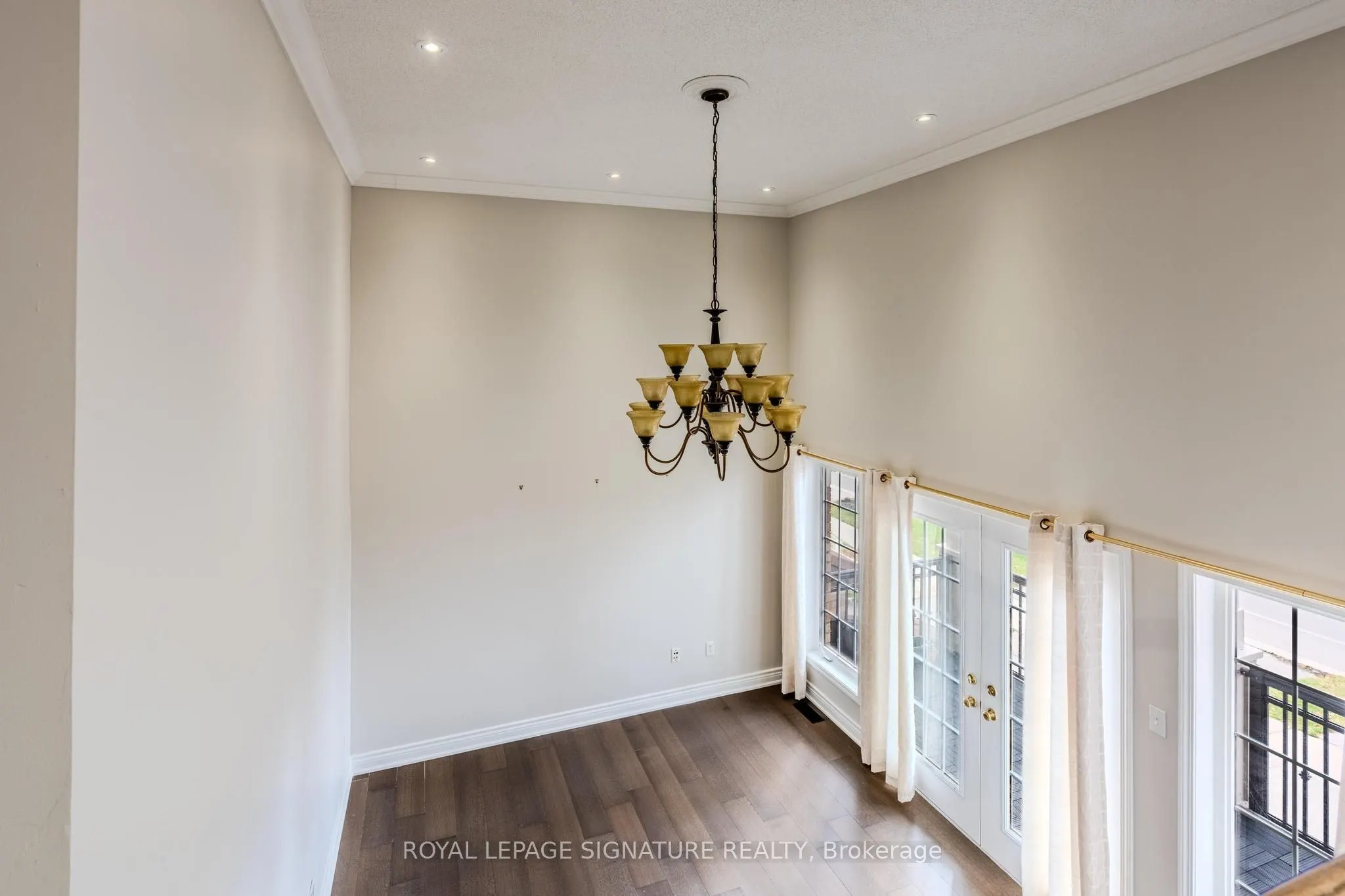 5865 Whitehorn Avenue