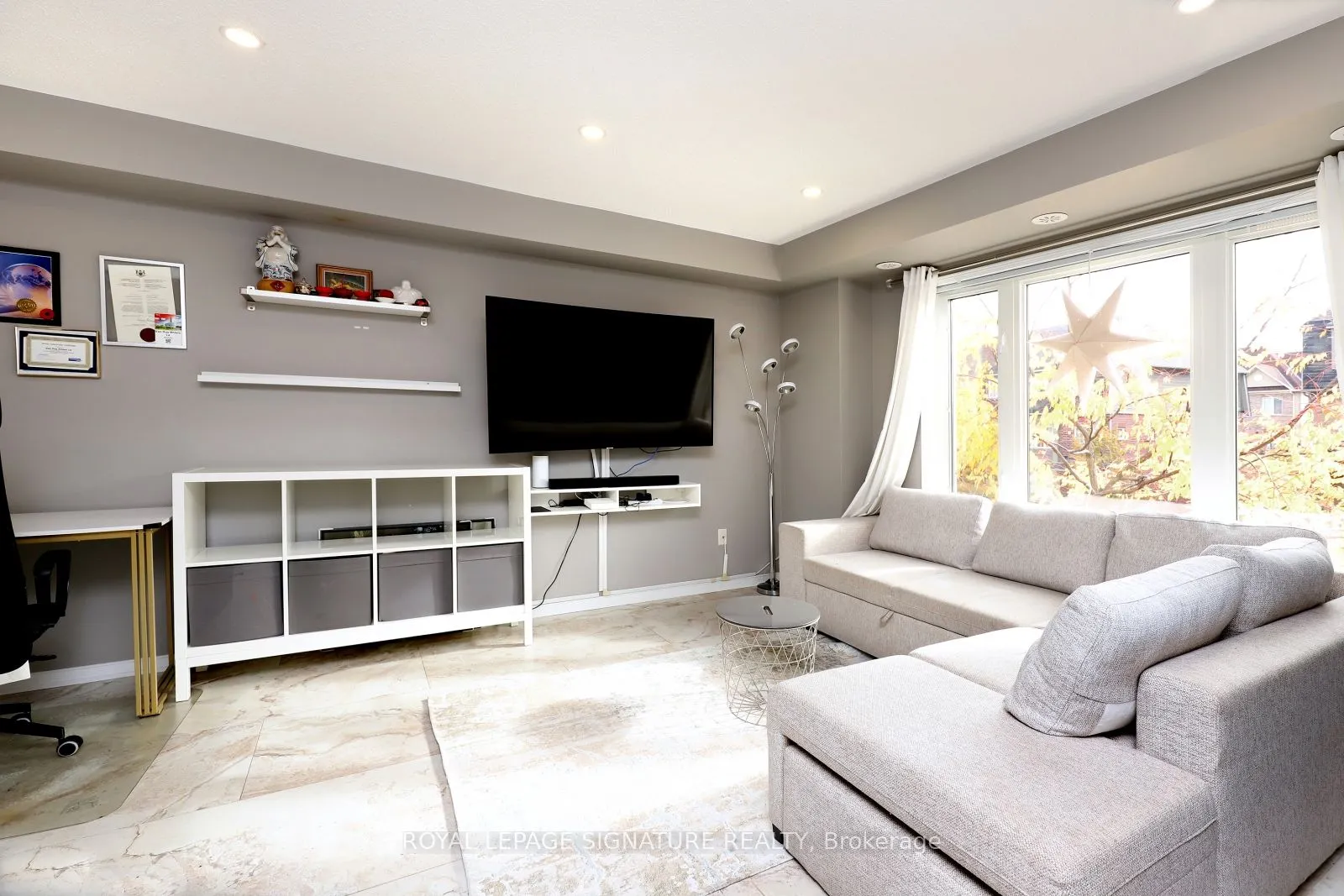 3025 Destination Drive, #9