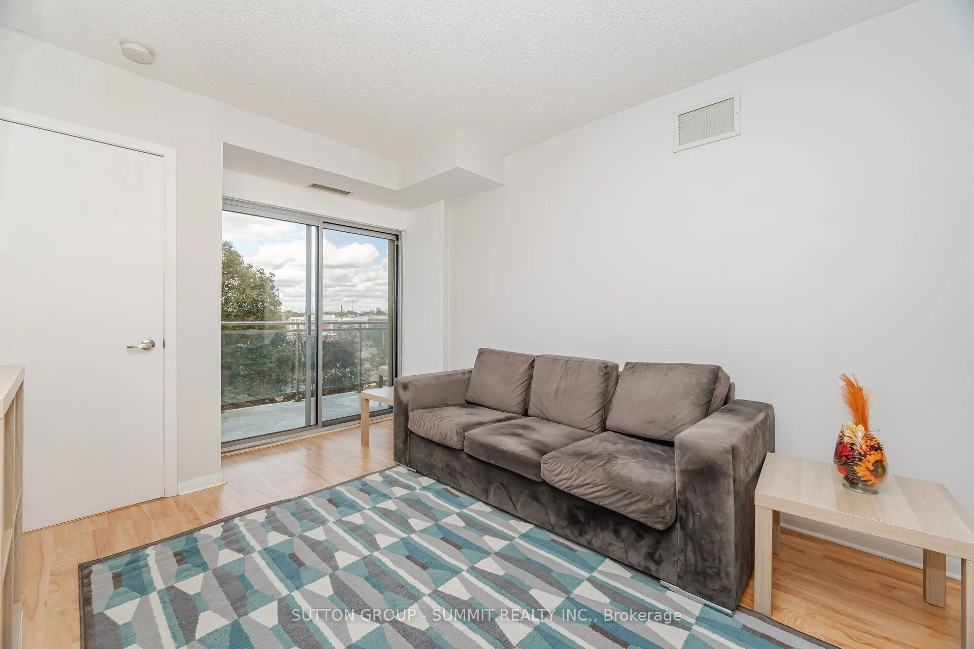 2464 WESTON Road, #401