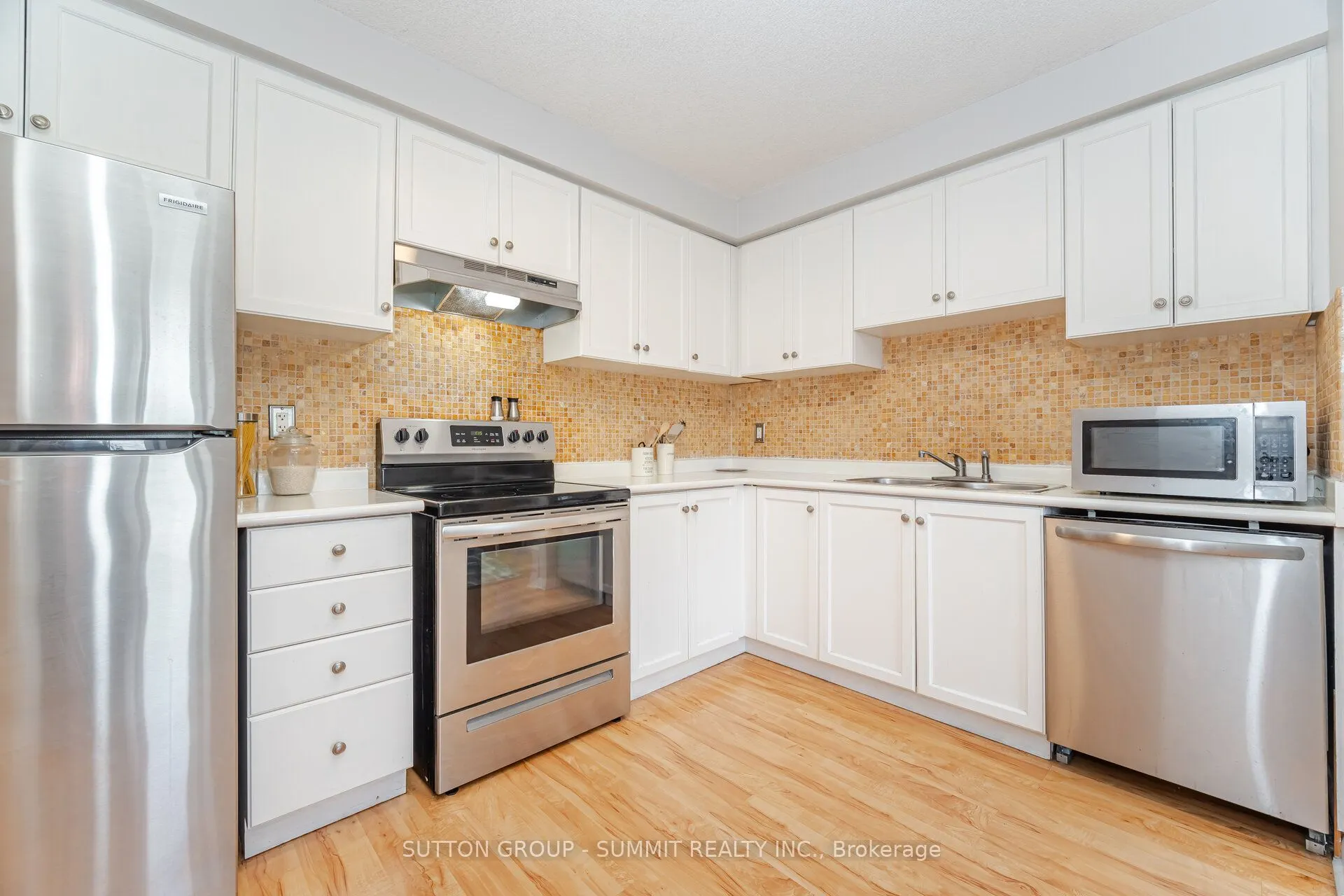 2464 WESTON Road, #401