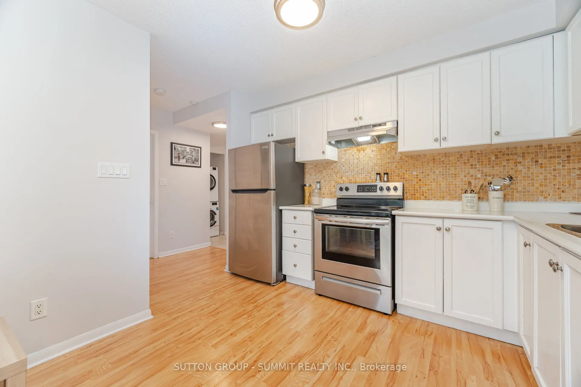 2464 WESTON Road, #401