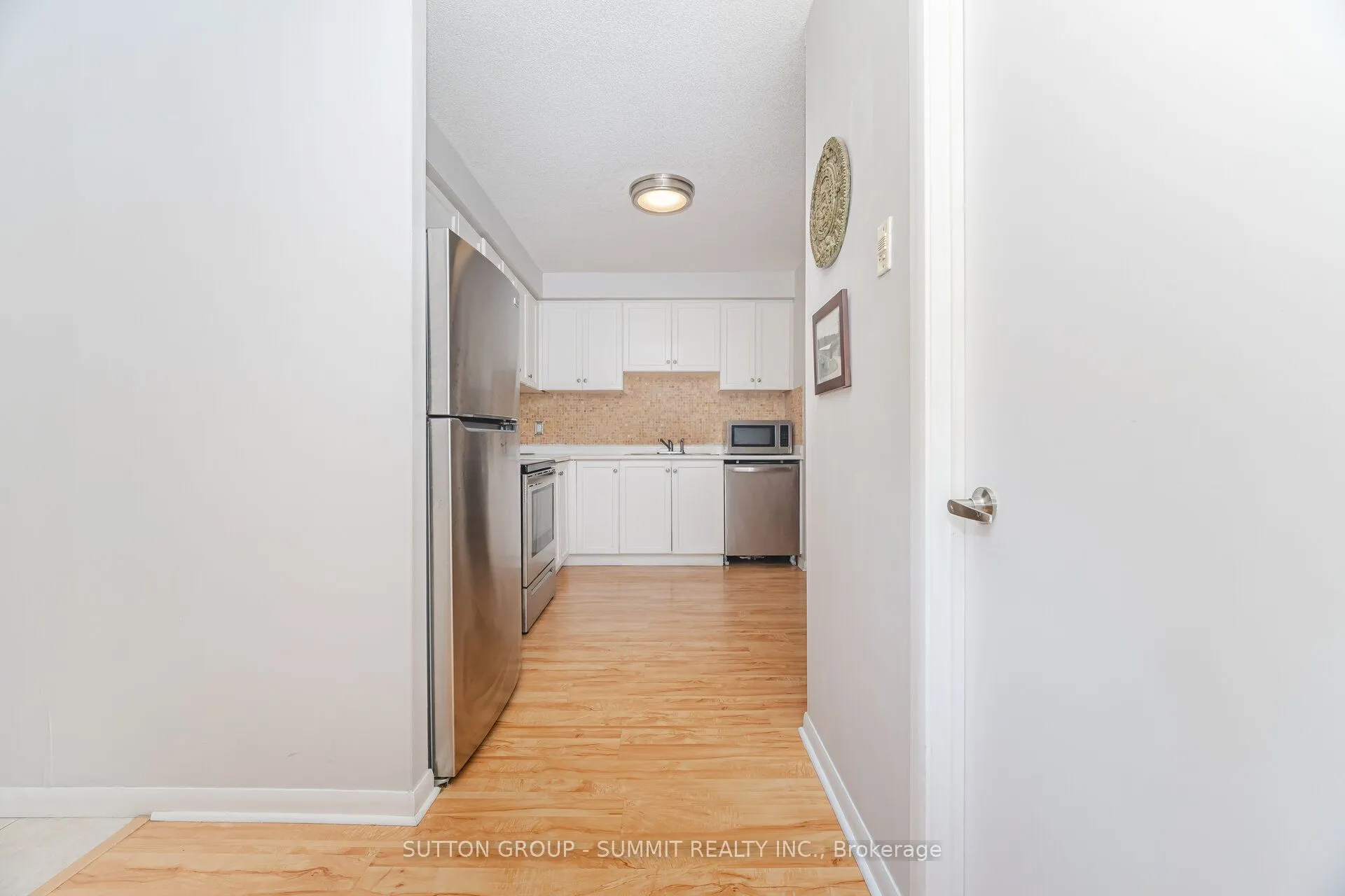 2464 WESTON Road, #401