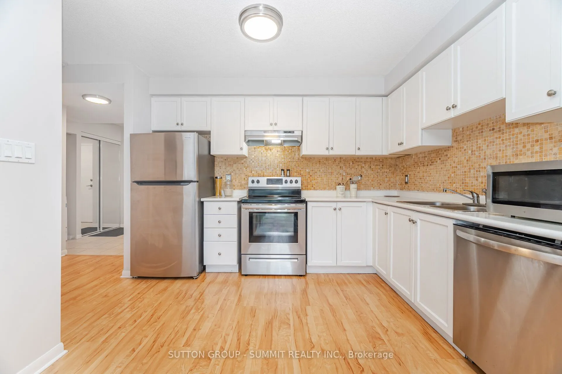 2464 WESTON Road, #401