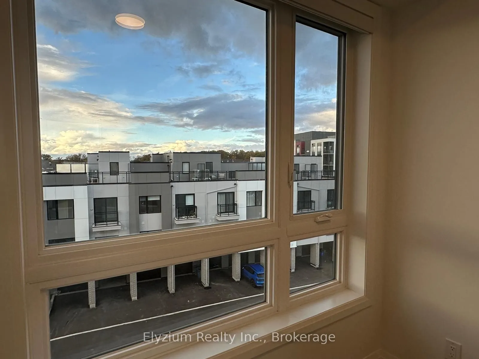 3250 Carding Mill Trail, #416