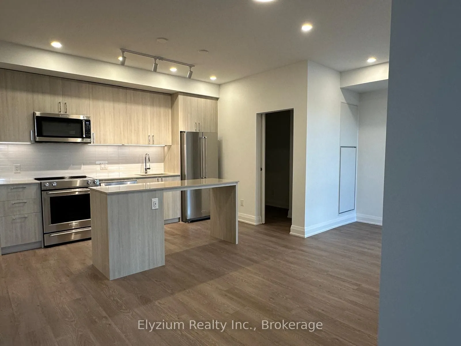 3250 Carding Mill Trail, #416