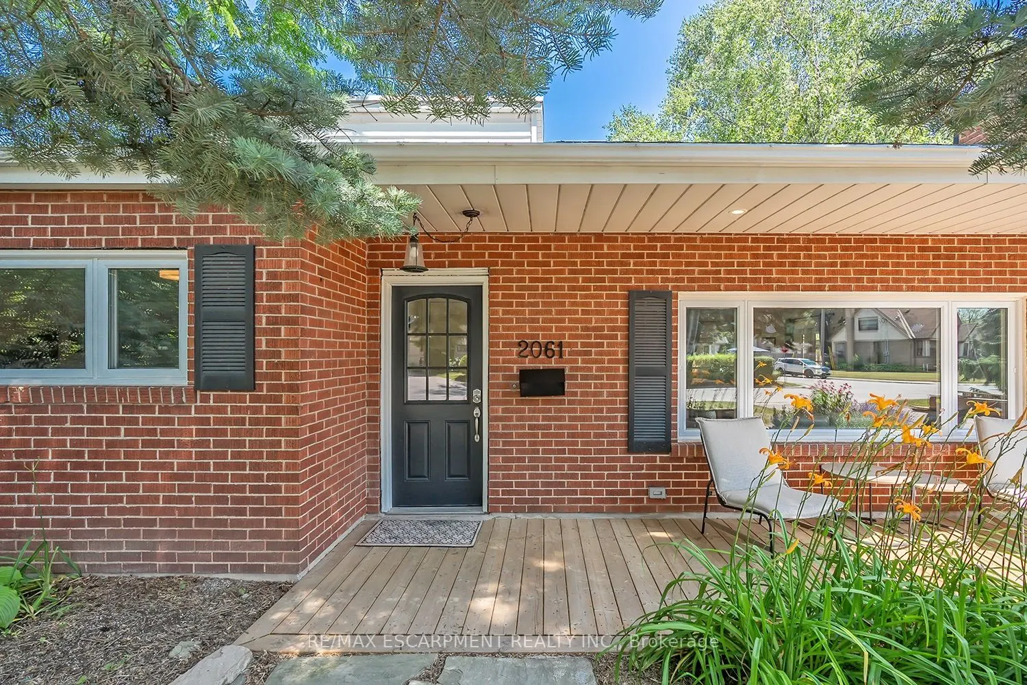2061 Halton Place