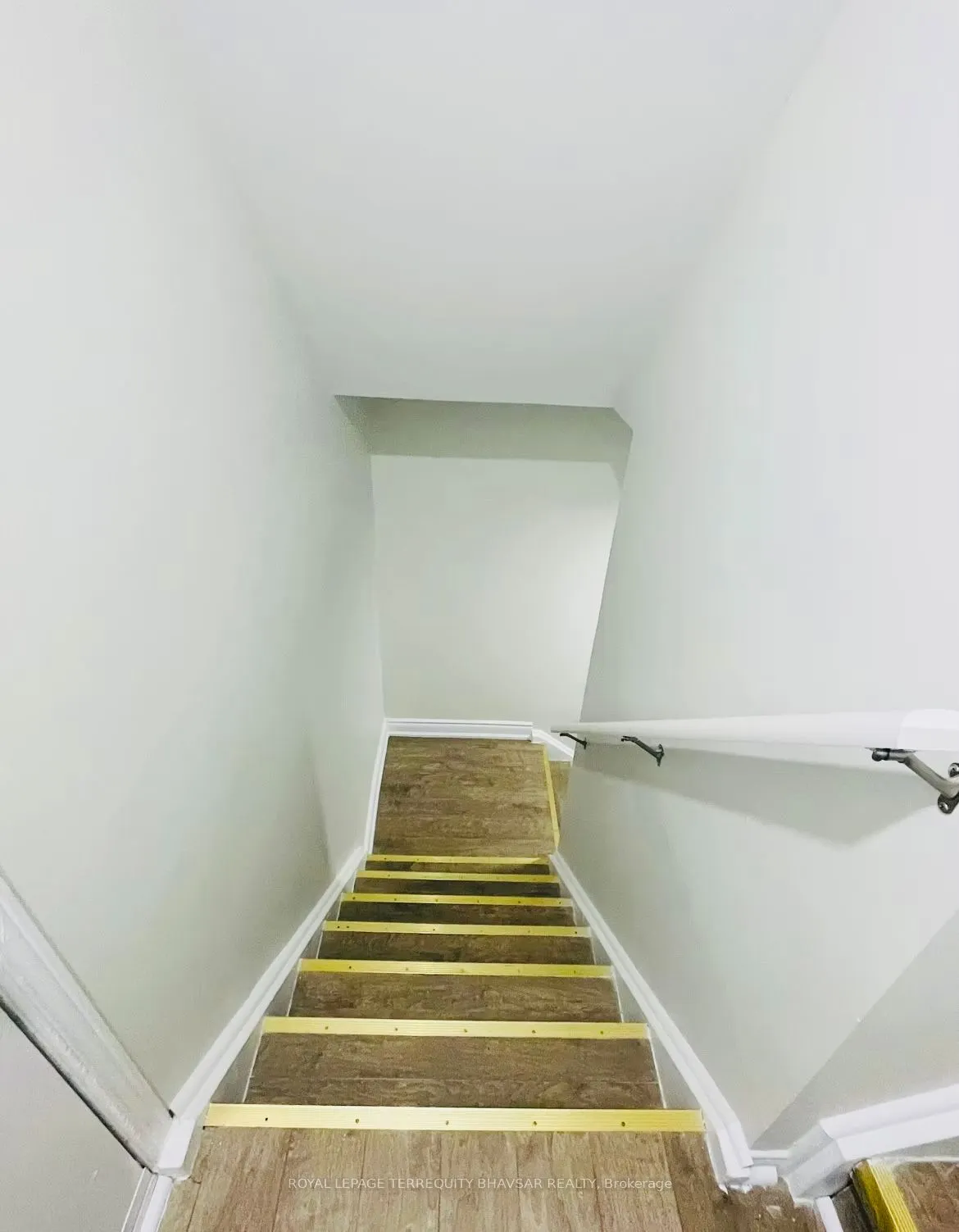 738 Twain Avenue, #Basement