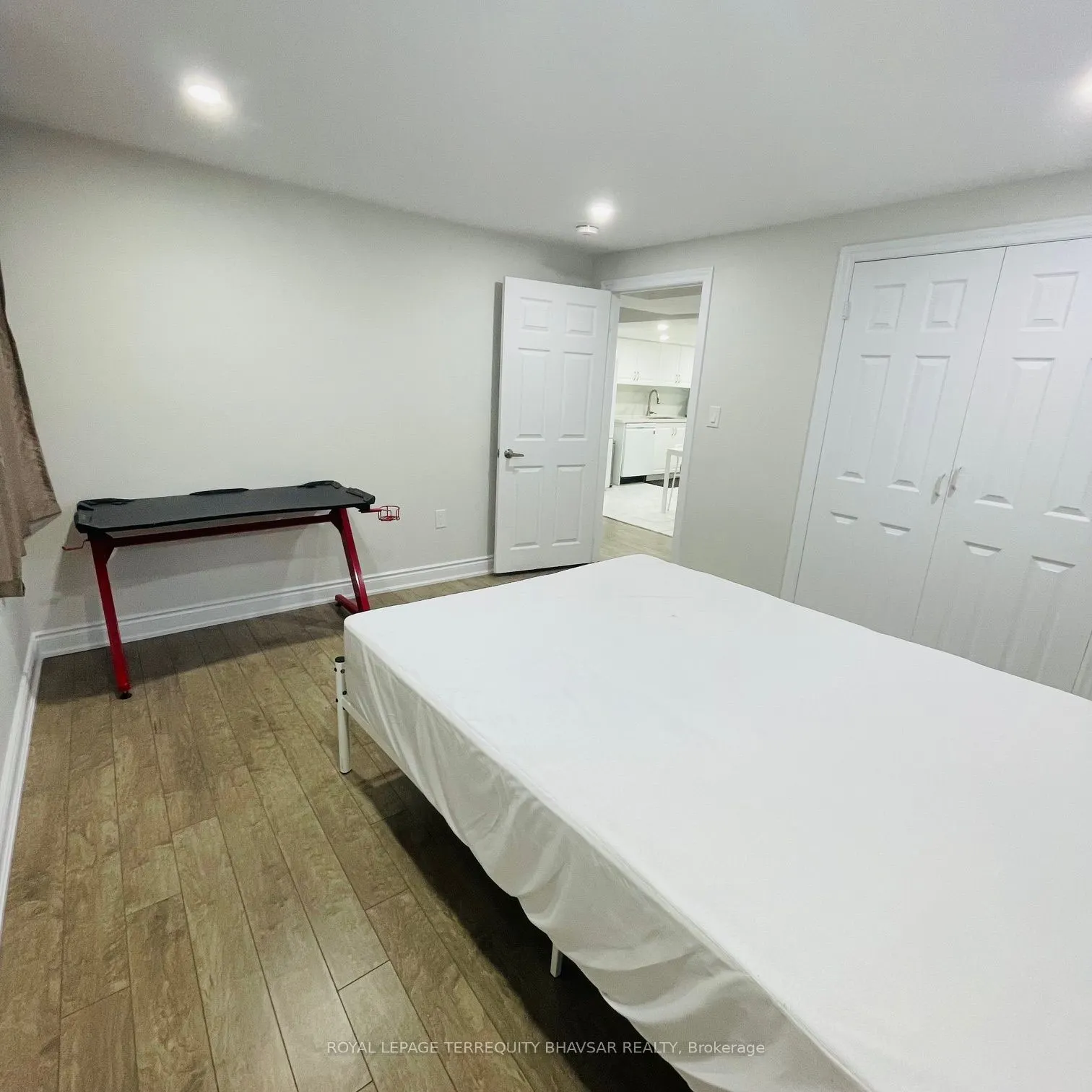 738 Twain Avenue, #Basement