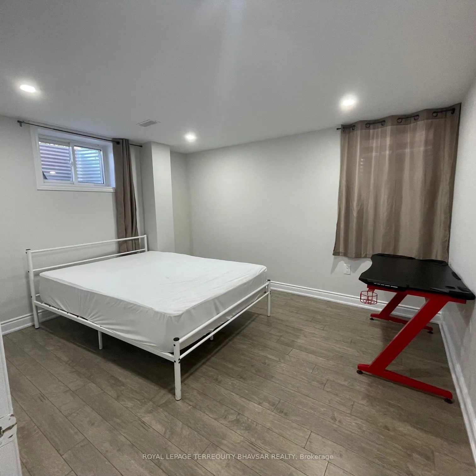 738 Twain Avenue, #Basement