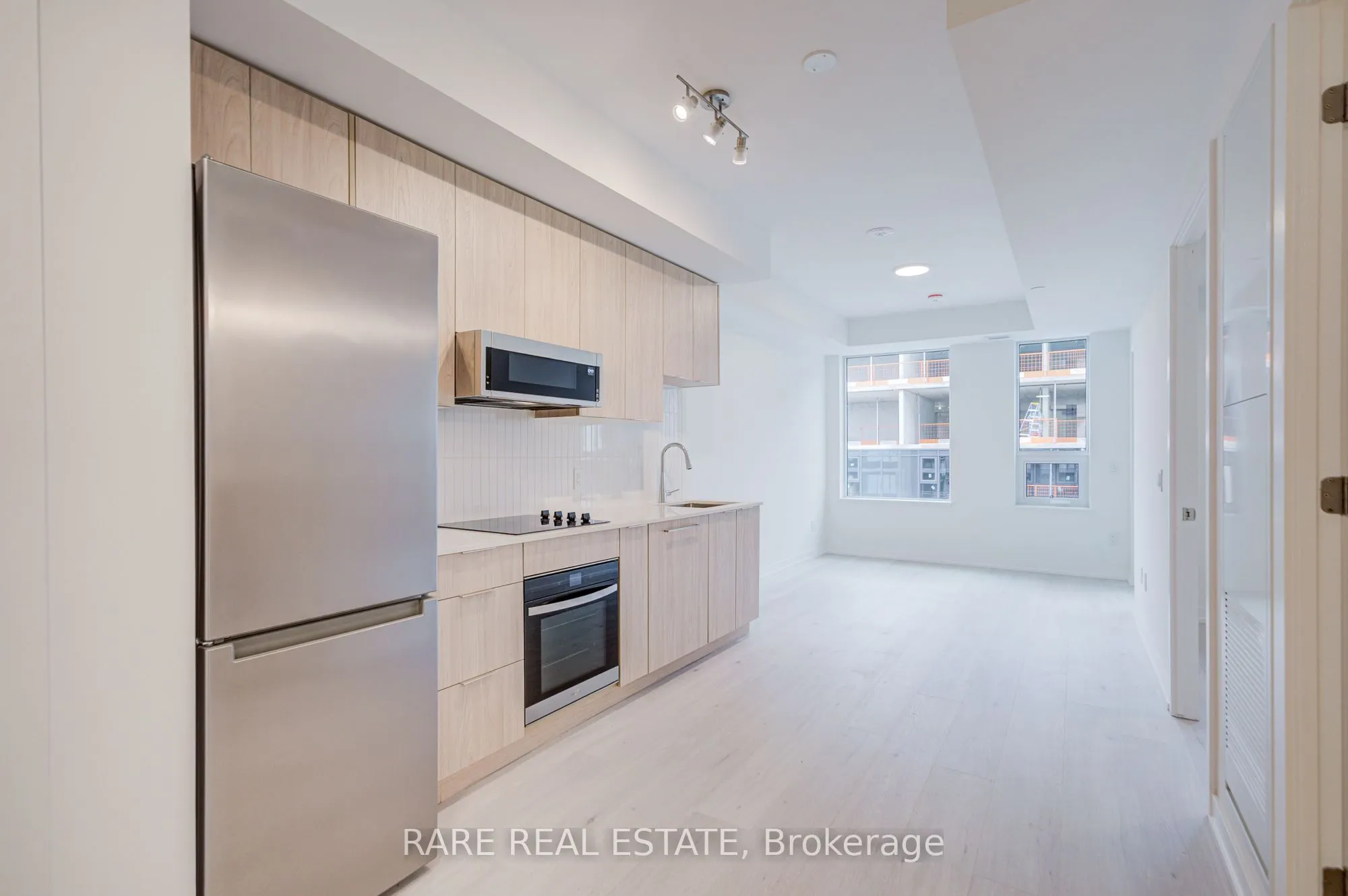 2501 Saw Whet Boulevard, #312