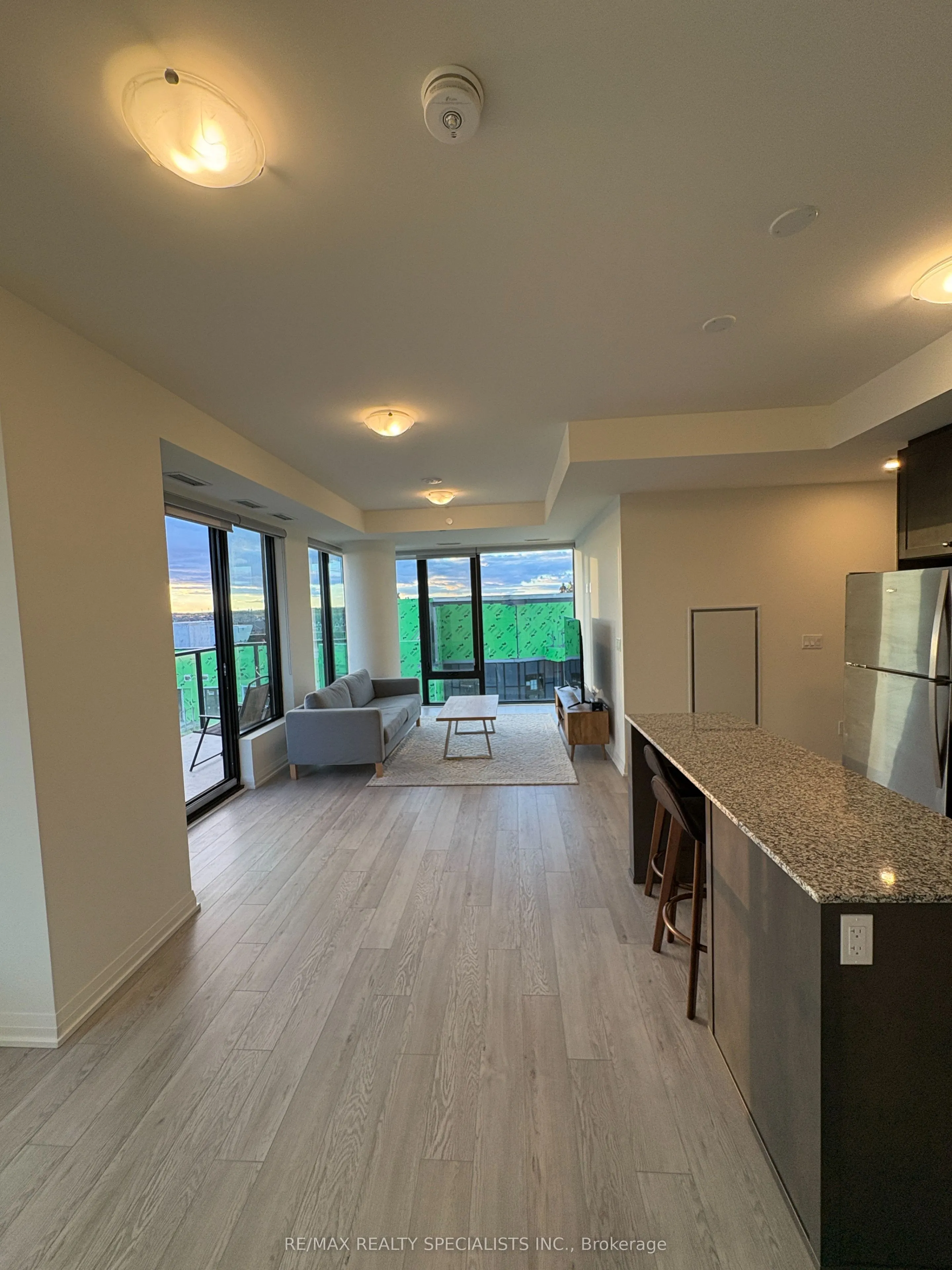 3006 William Cutmore Boulevard, #811