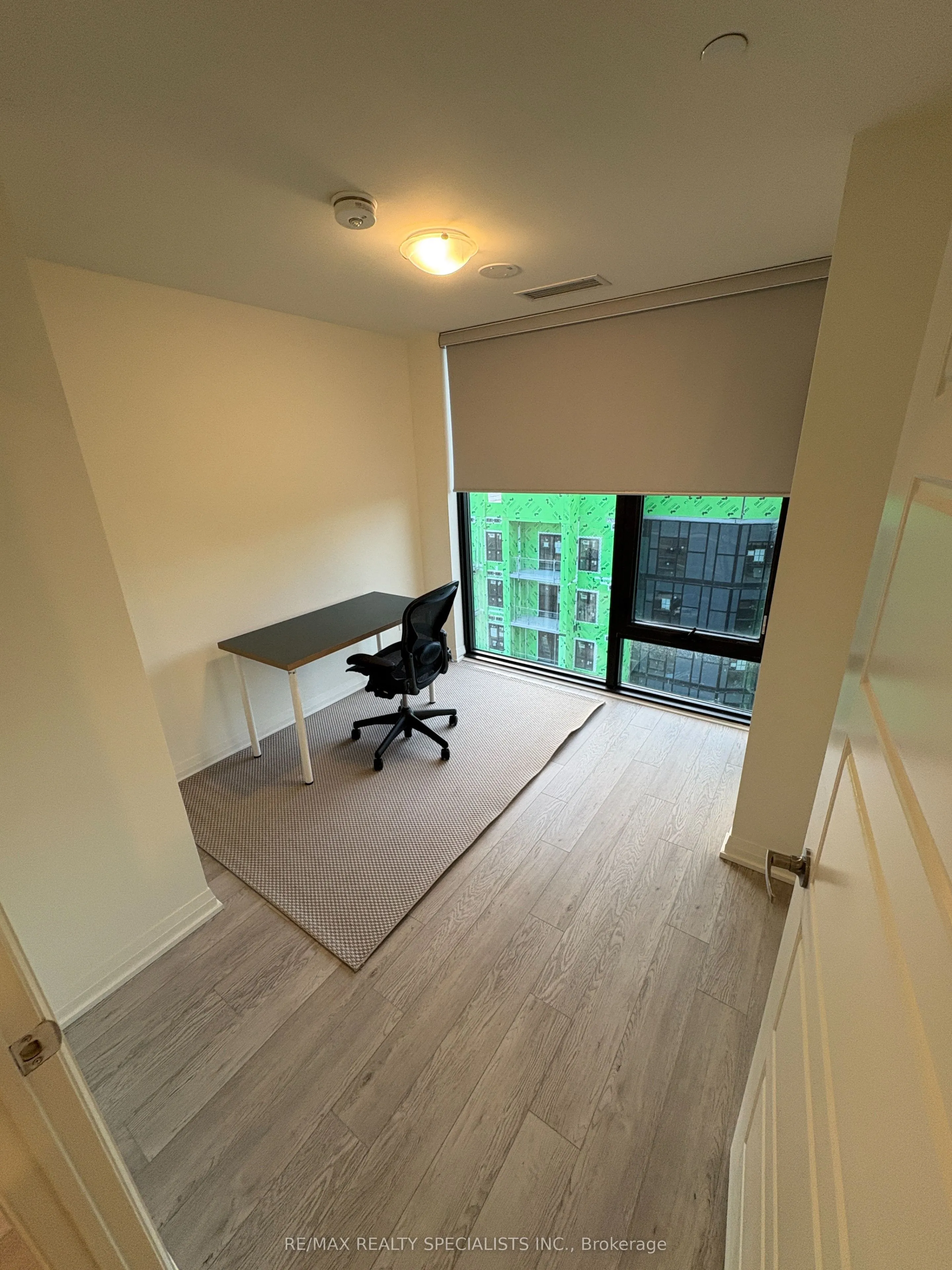 3006 William Cutmore Boulevard, #811