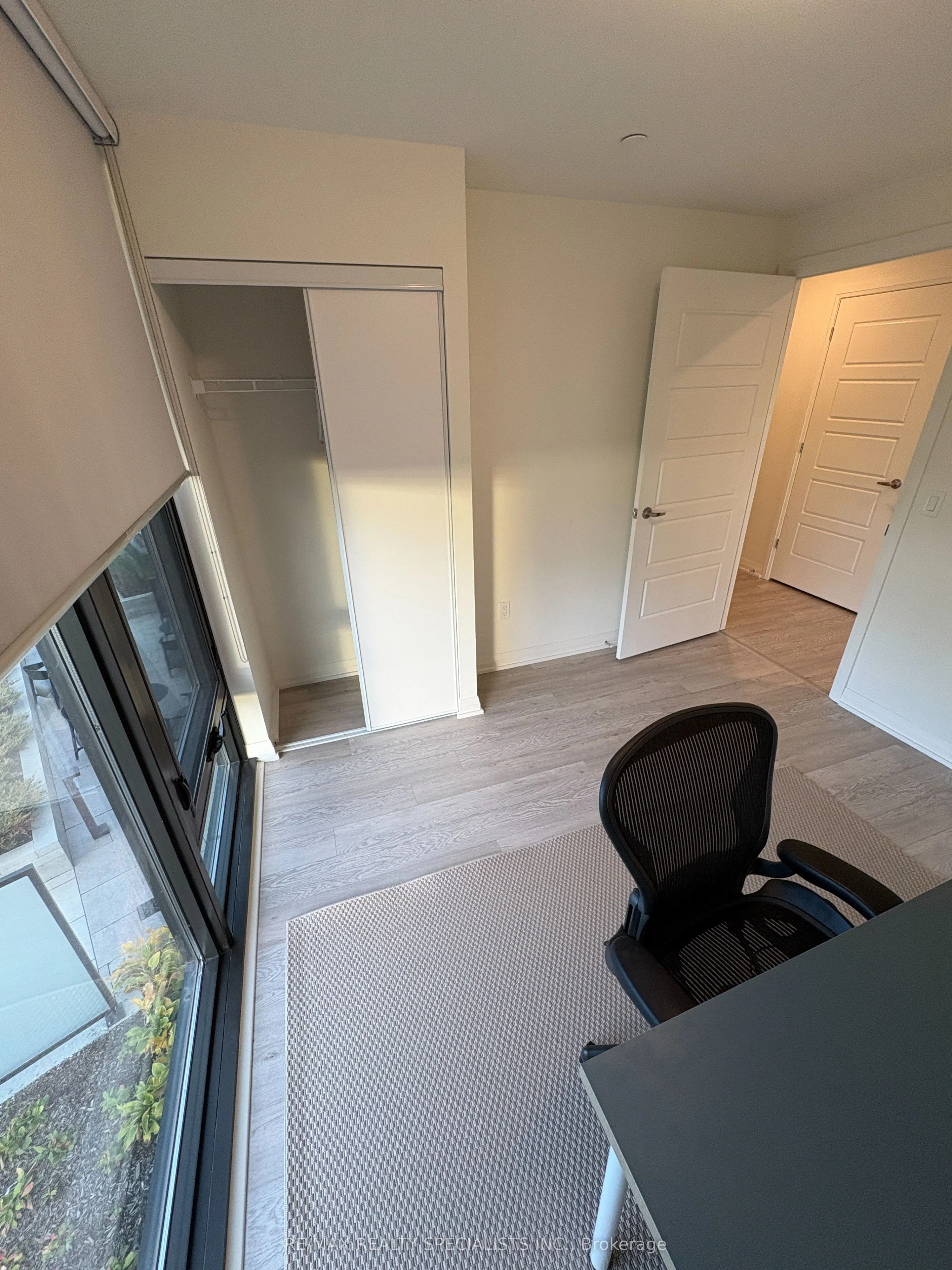 3006 William Cutmore Boulevard, #811