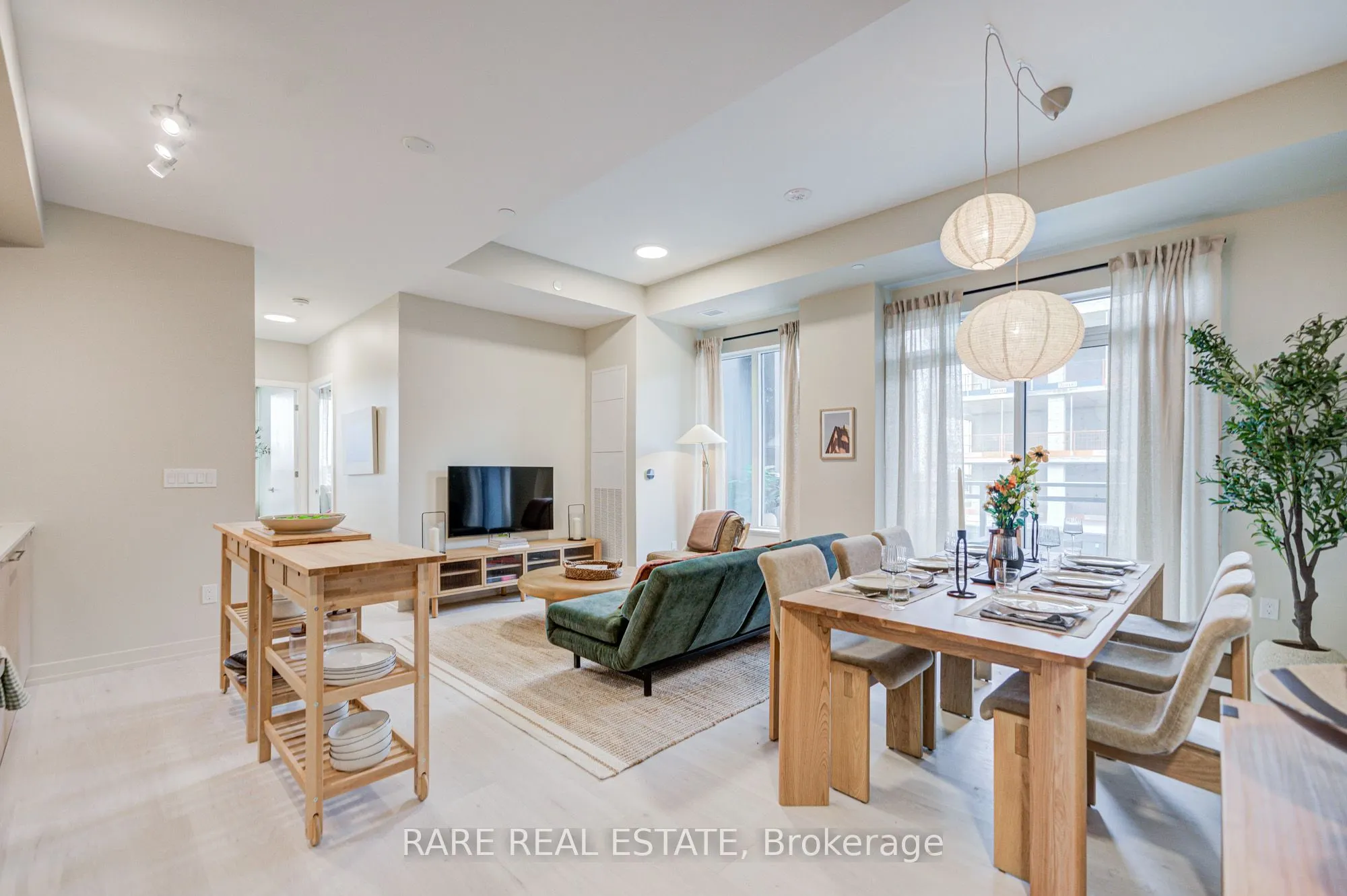 2501 Saw Whet Boulevard, #413